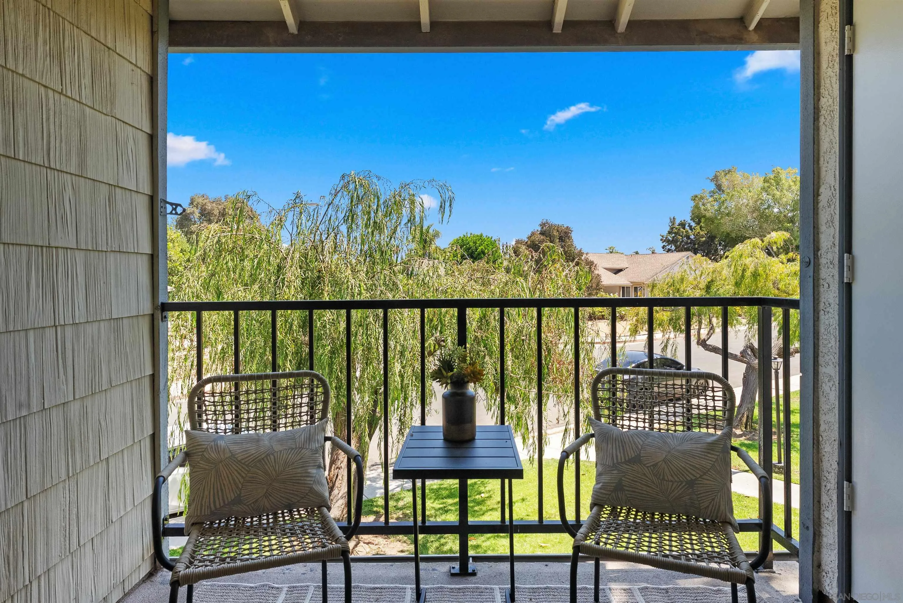 https://cdn.realtyfeed.com/cdn/127/250037782/4f5217d527ed1bd9d565f8d7e17e931f.webp