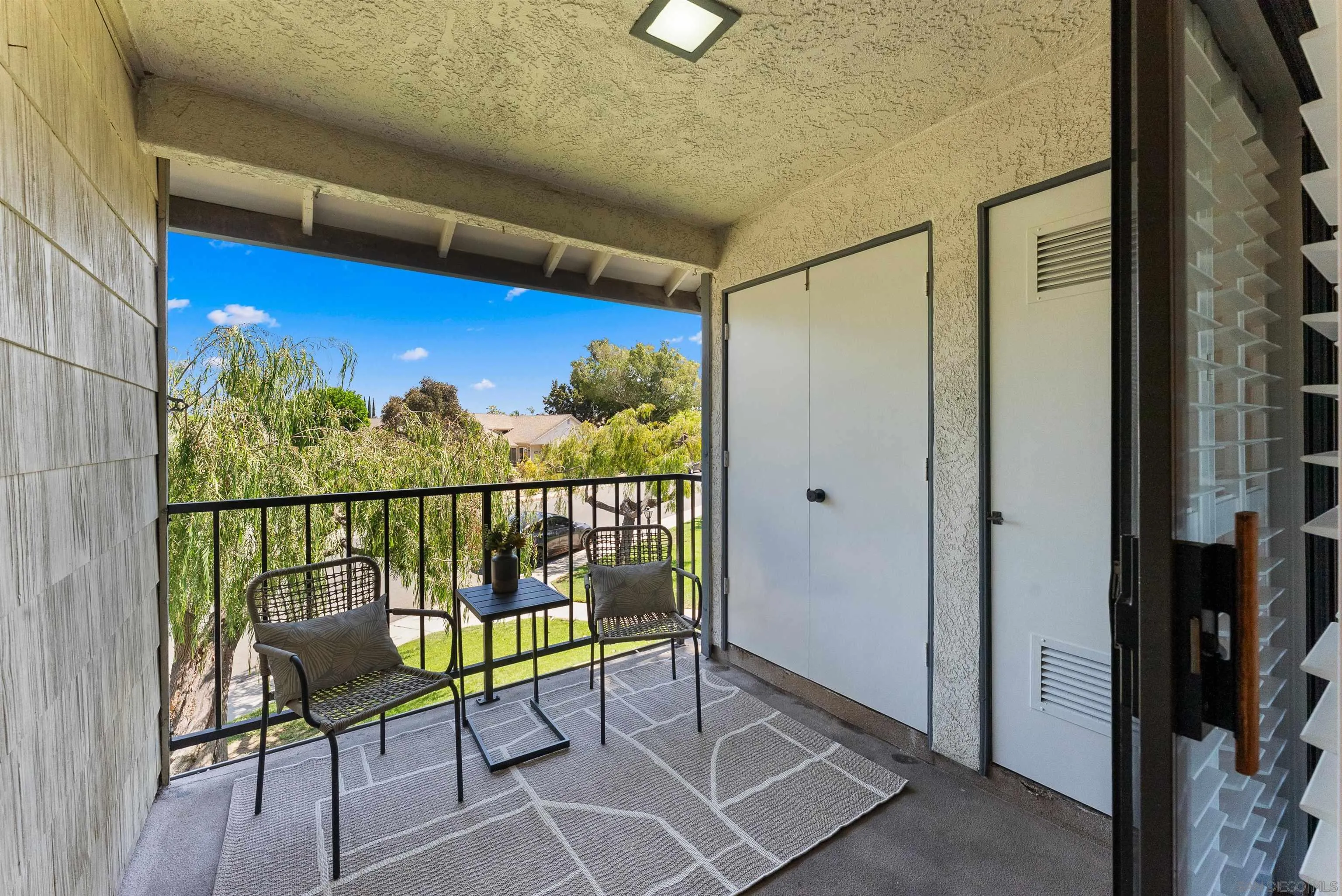 https://cdn.realtyfeed.com/cdn/127/250037782/75784f04a7614f6994be43bc8421882c.webp