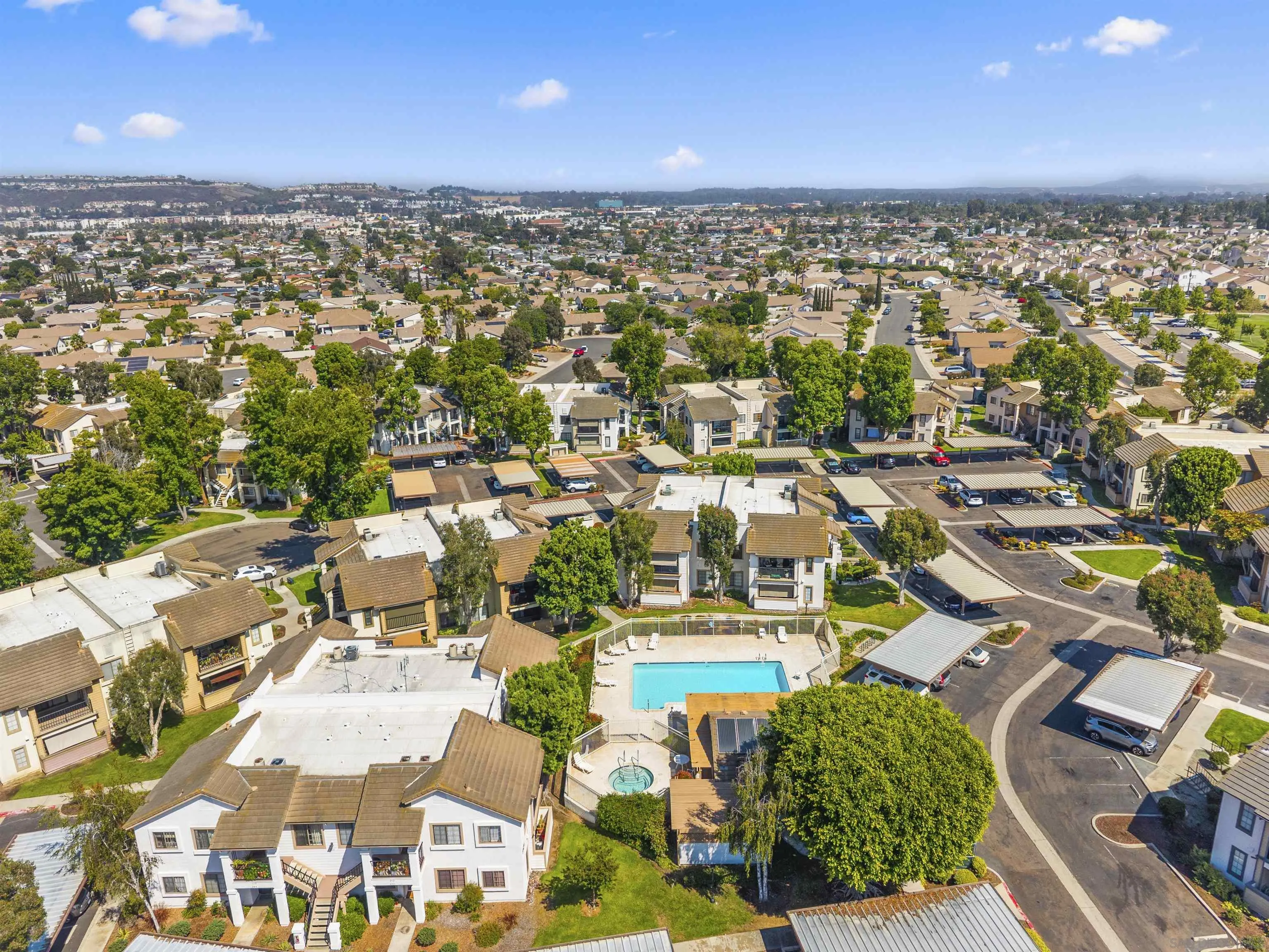 https://cdn.realtyfeed.com/cdn/127/250037782/e37eca464b2fd91b5ffa1facb9bdb3fb.webp