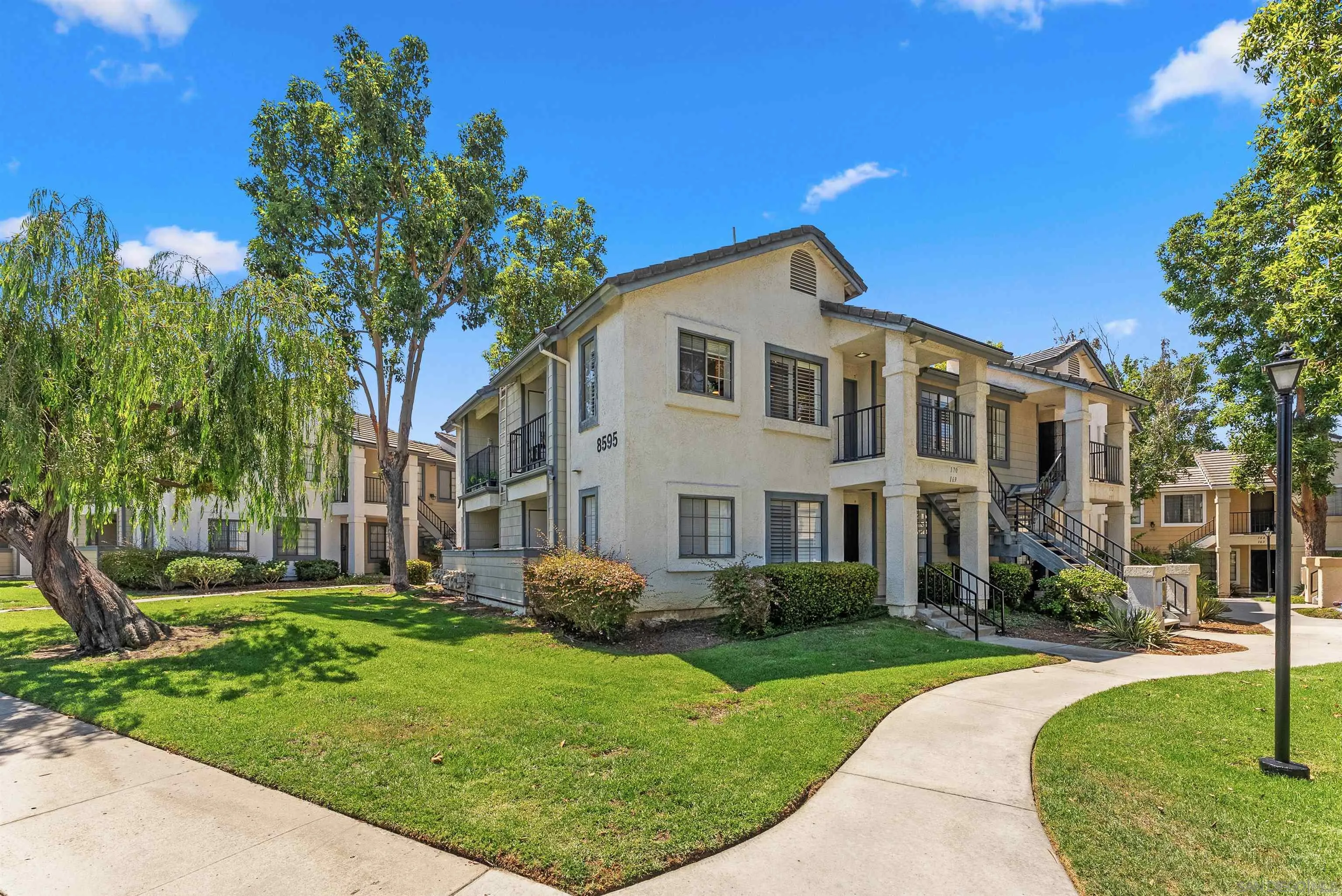 https://cdn.realtyfeed.com/cdn/127/250037782/f6868f5d4b55561204b57d5ecd879c3d.webp