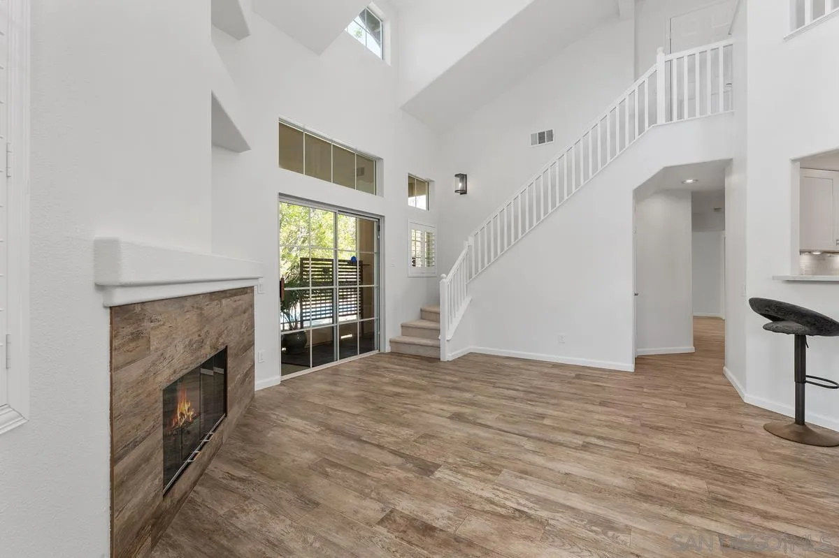 https://cdn.realtyfeed.com/cdn/127/250037785/27486bea522516cbde40c24449458cb5.webp