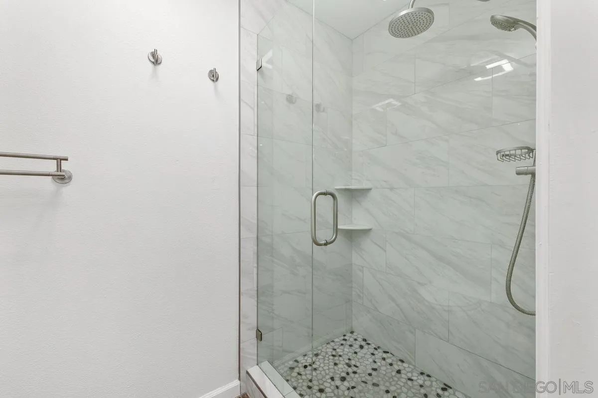 https://cdn.realtyfeed.com/cdn/127/250037785/91a25685eca585f2e7c6c093c2358c70.webp