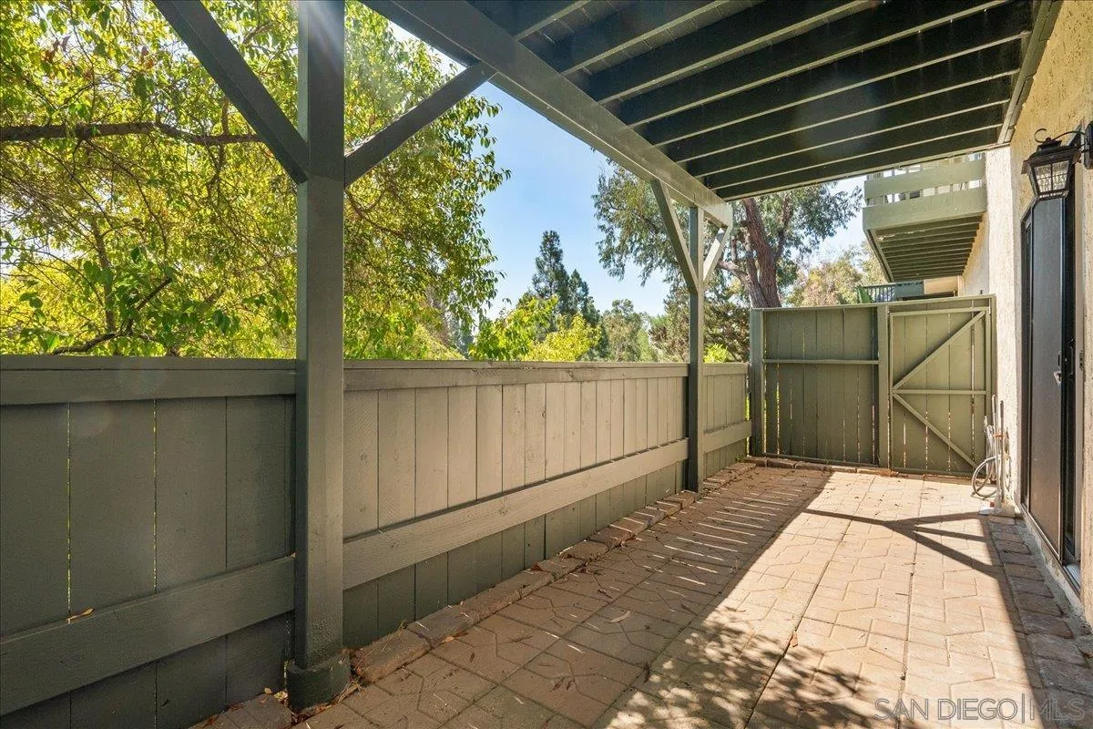 7039 Camino Pacheco, San Diego, CA, 92111