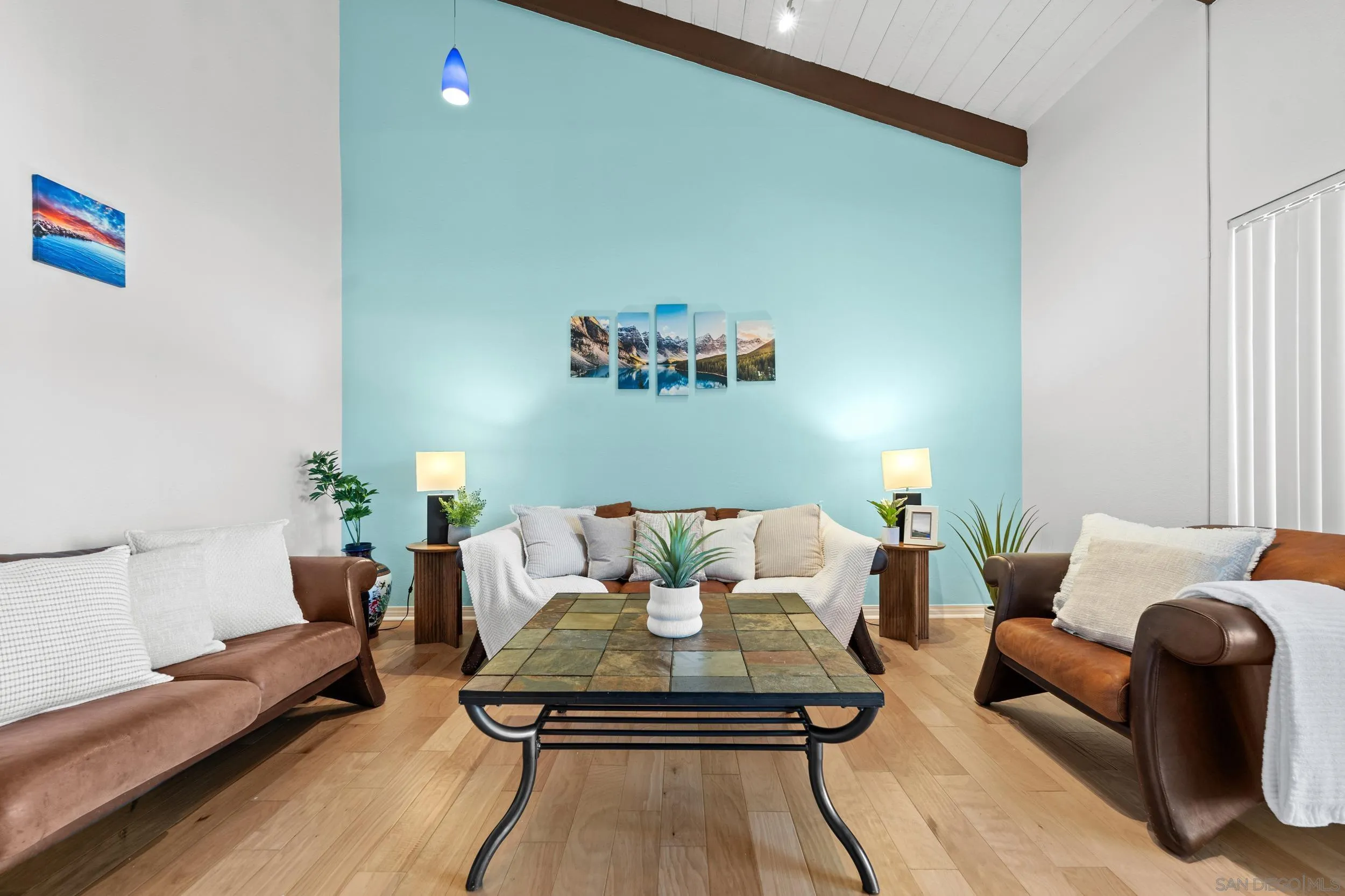 https://cdn.realtyfeed.com/cdn/127/250037790/2d41956c6045b20048ce5f2f4a44a6a2.webp