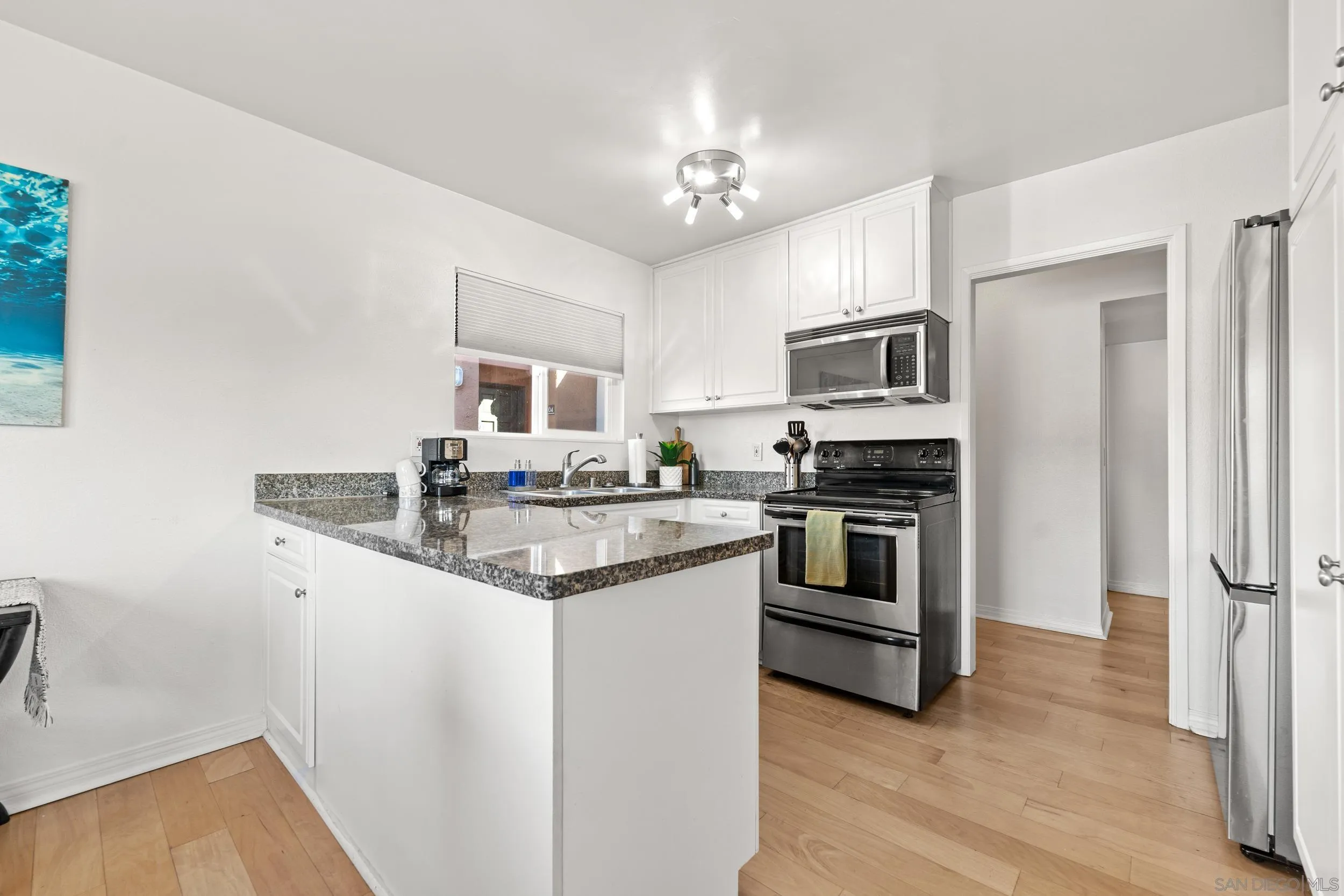 https://cdn.realtyfeed.com/cdn/127/250037790/966e64bc5c71efd75d937ed27b2e5af4.webp