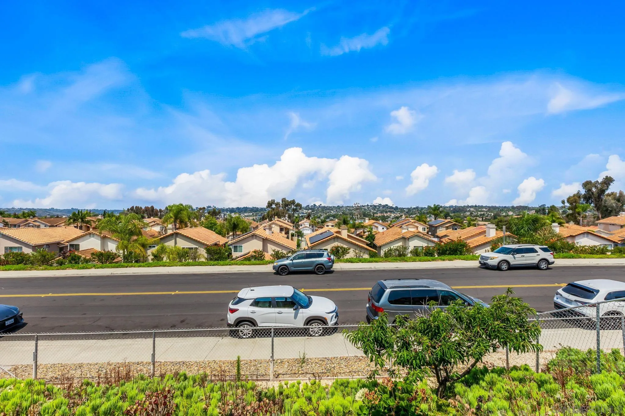 https://cdn.realtyfeed.com/cdn/127/250037792/a643a1d38a46e82869dadabadd5e59ad.webp