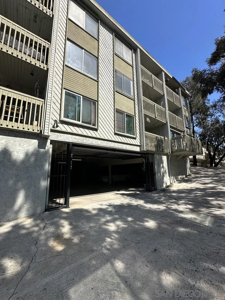 https://cdn.realtyfeed.com/cdn/127/250037793/123b06349a9a2c71196f47f3b91d6b99.webp