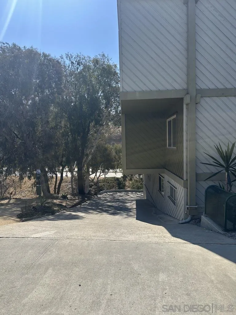 https://cdn.realtyfeed.com/cdn/127/250037793/62409c64a0a25c2fdf326888640dfe8b.webp