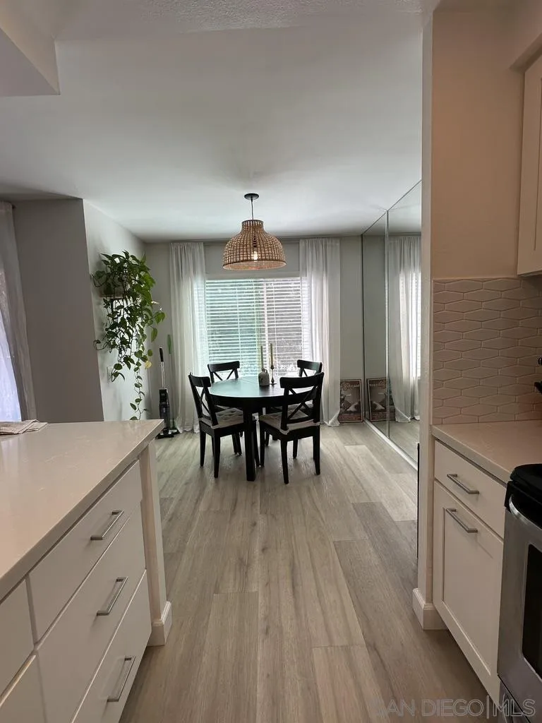https://cdn.realtyfeed.com/cdn/127/250037793/759dadefffb1193c8e269849c468e838.webp