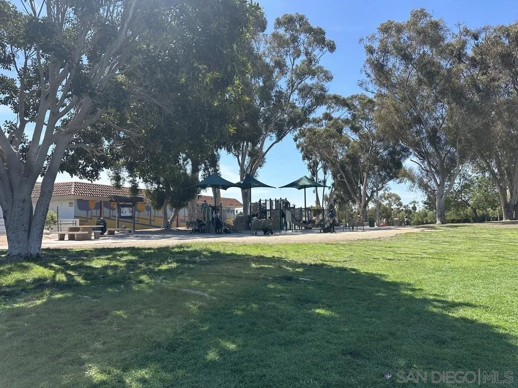 https://cdn.realtyfeed.com/cdn/127/250037793/c23584b89815583ea90972e52048fc68.webp