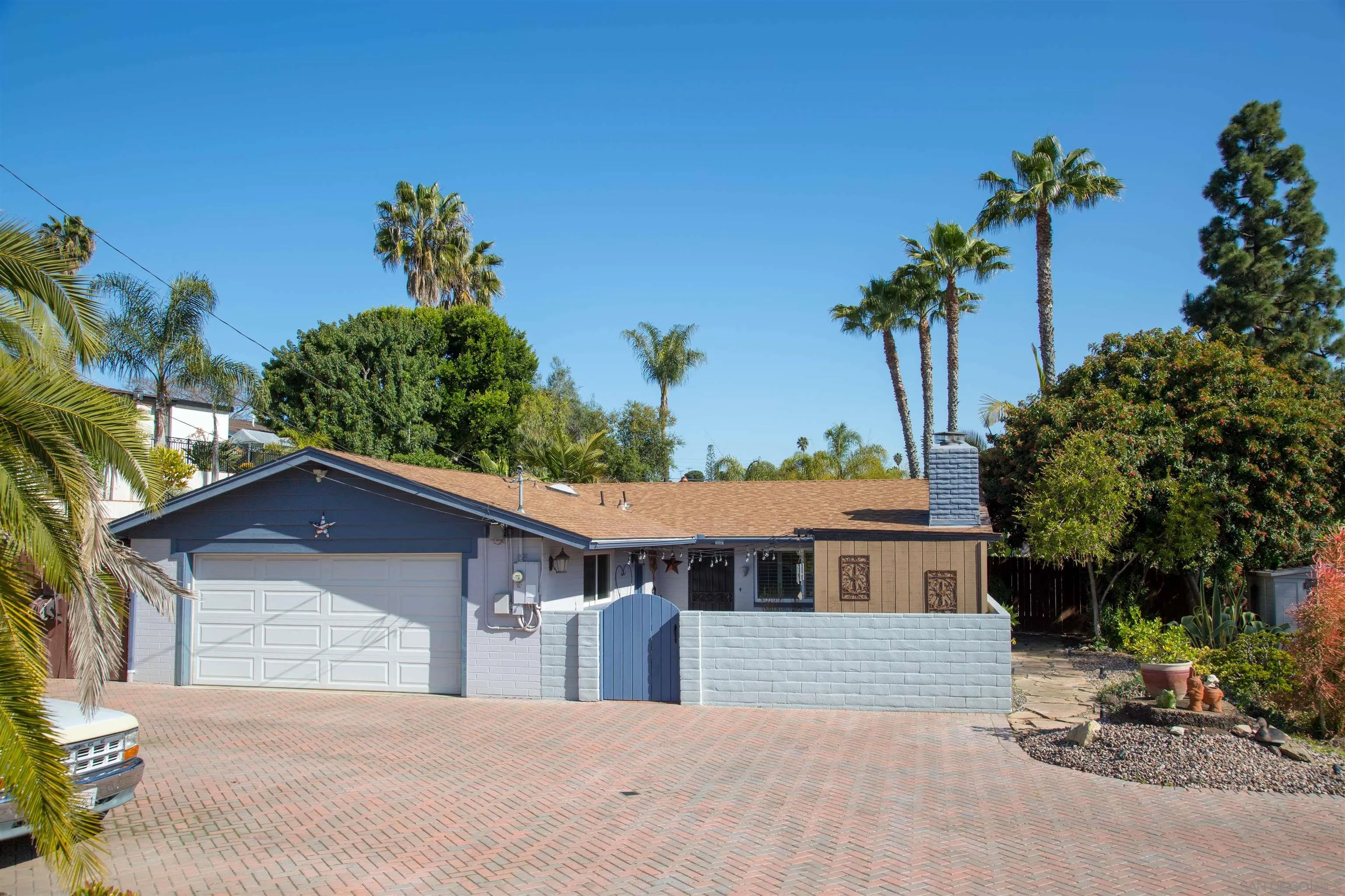 https://cdn.realtyfeed.com/cdn/127/250037800/ade99129fc79ad9865e8666d596b812a.webp