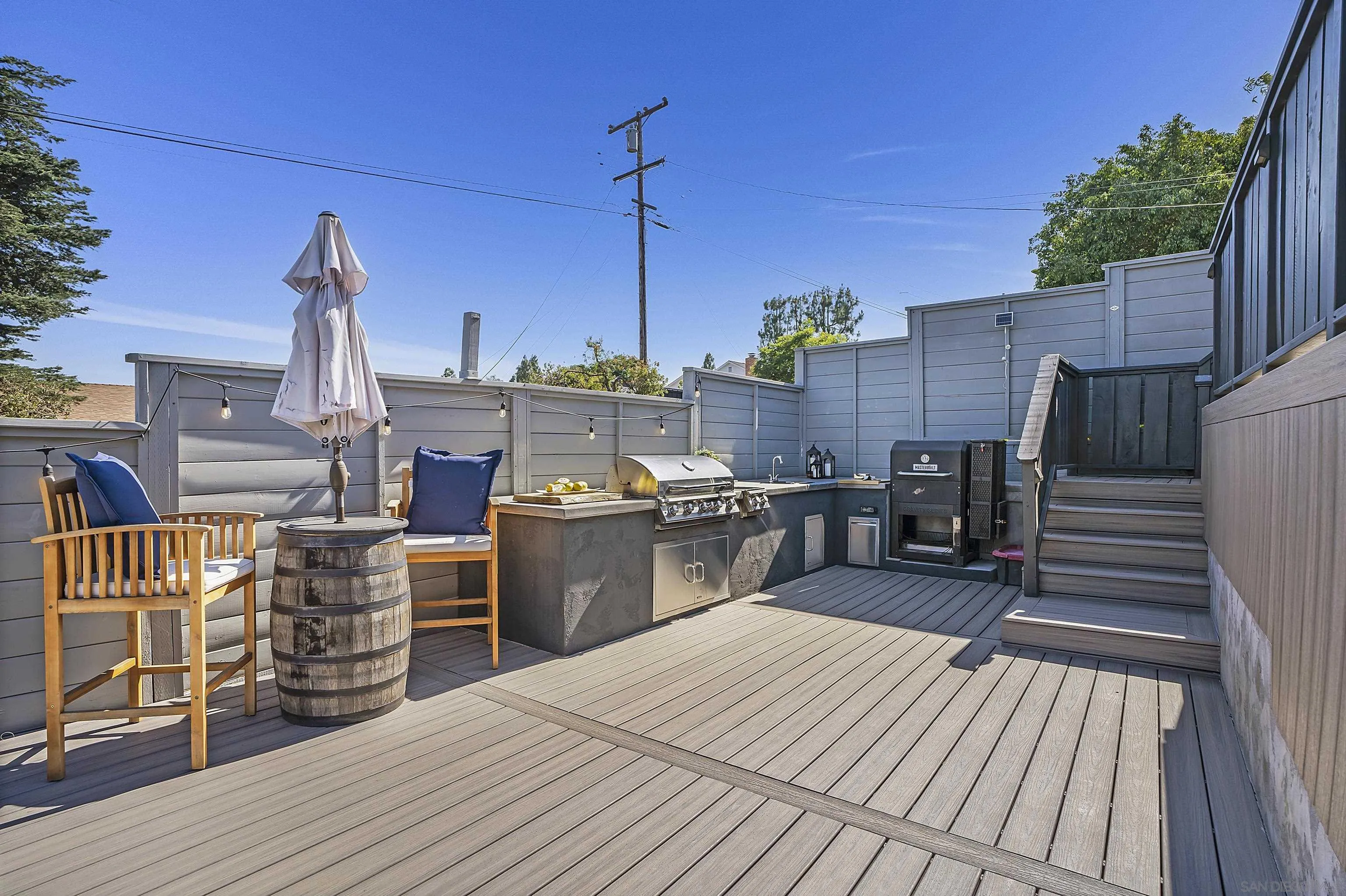 https://cdn.realtyfeed.com/cdn/127/250037802/f0f9f36bd7f1ed1d44b09888d8f936a9.webp