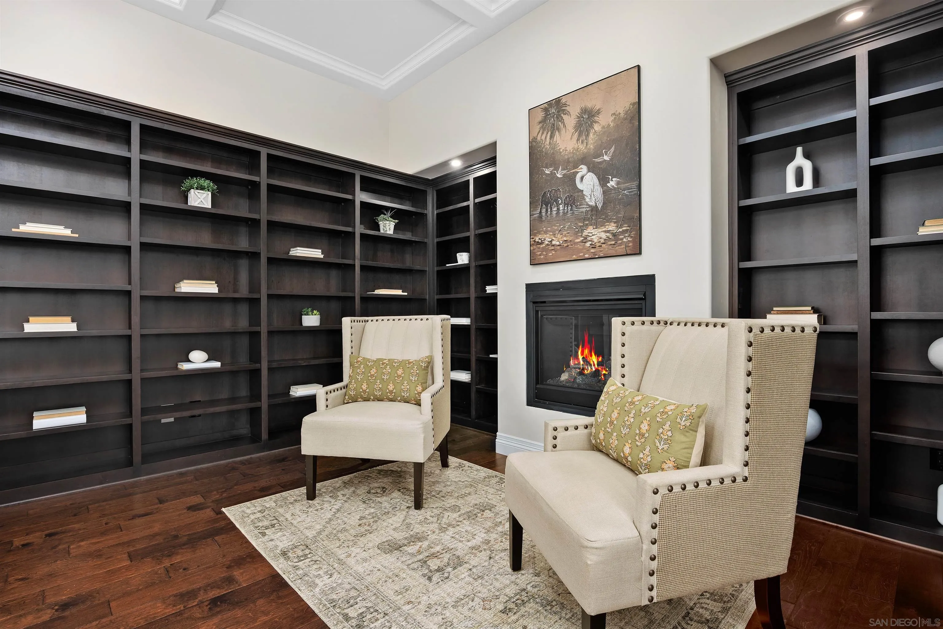 https://cdn.realtyfeed.com/cdn/127/250037809/46de923f65e87f181e639202cfe9d8d7.webp