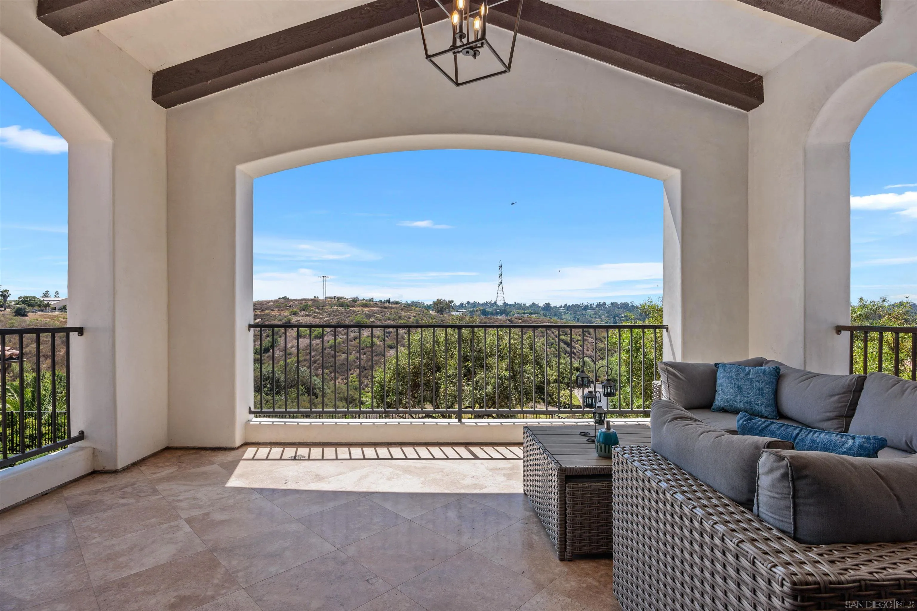 https://cdn.realtyfeed.com/cdn/127/250037809/650c3bb9a30e7fd77797d752aa075c7f.webp