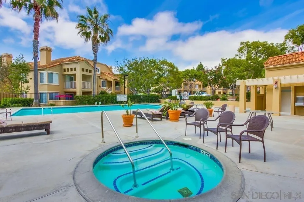 https://cdn.realtyfeed.com/cdn/127/250037810/b651d0e2b7fb6a6cff8a32d6b90e2cfe.webp