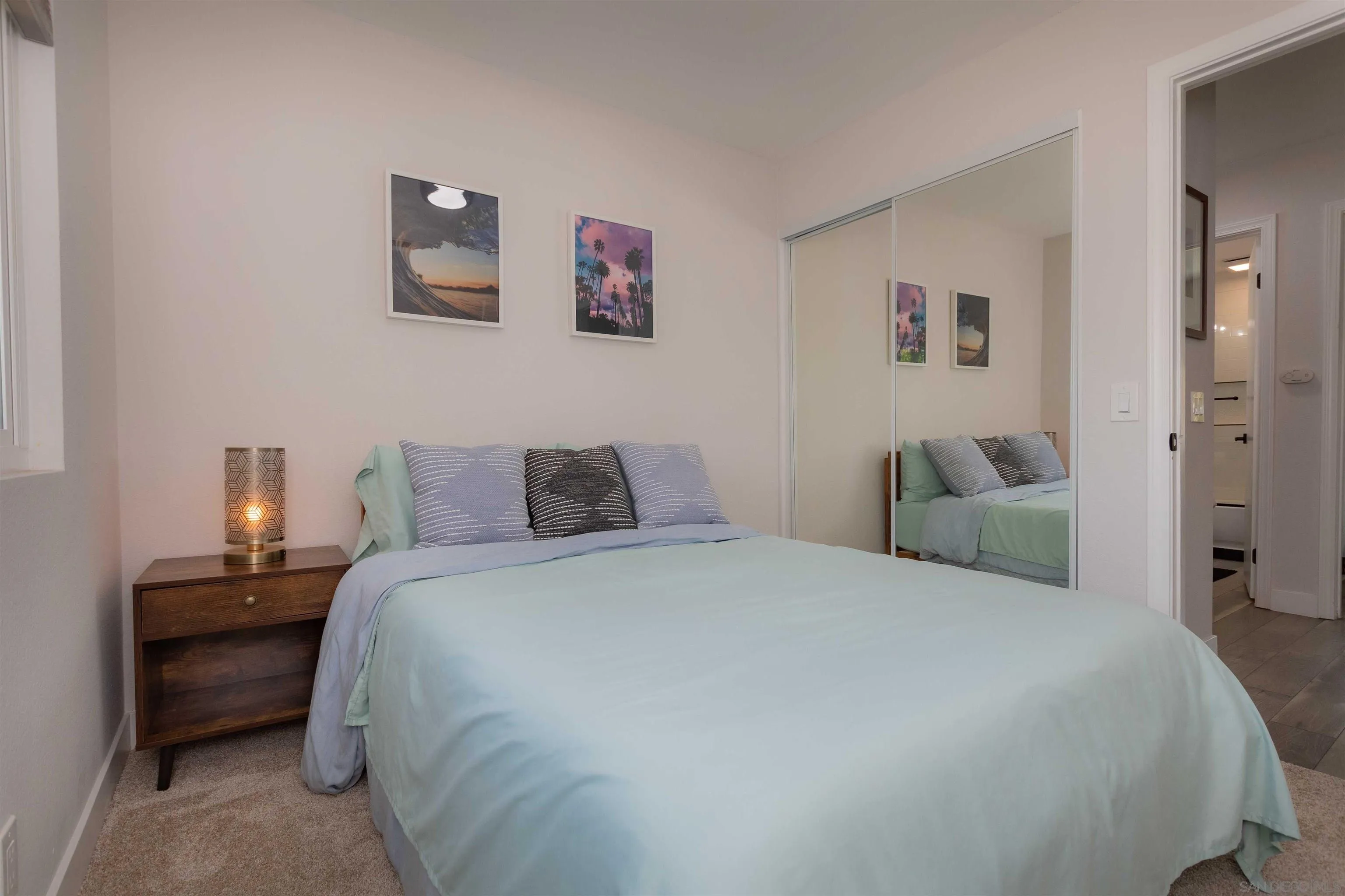 https://cdn.realtyfeed.com/cdn/127/250037811/933c62893170d656b02b820aab996f31.webp