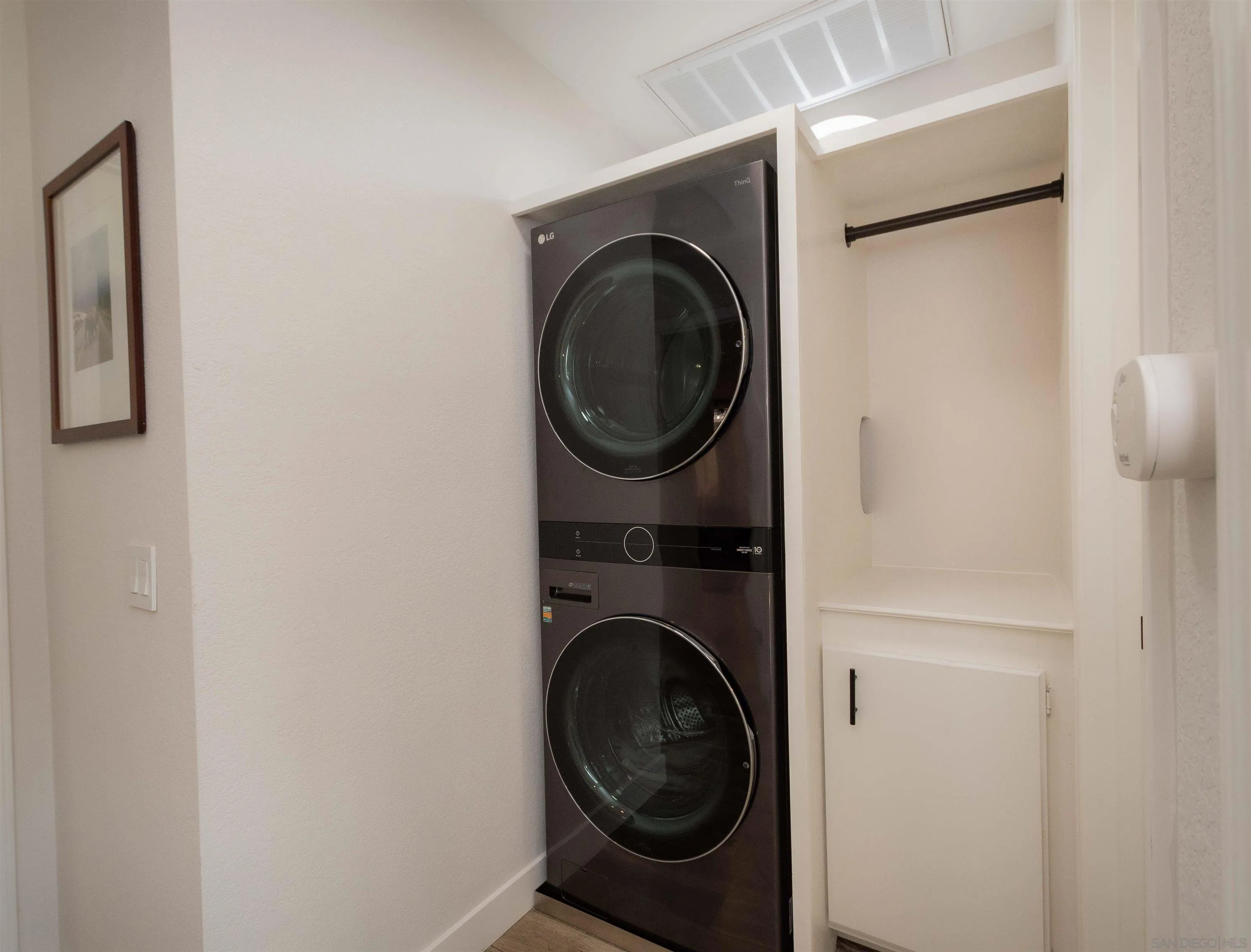 https://cdn.realtyfeed.com/cdn/127/250037811/a7e1fa9ac4c31f7ae51d3a93ef421758.webp