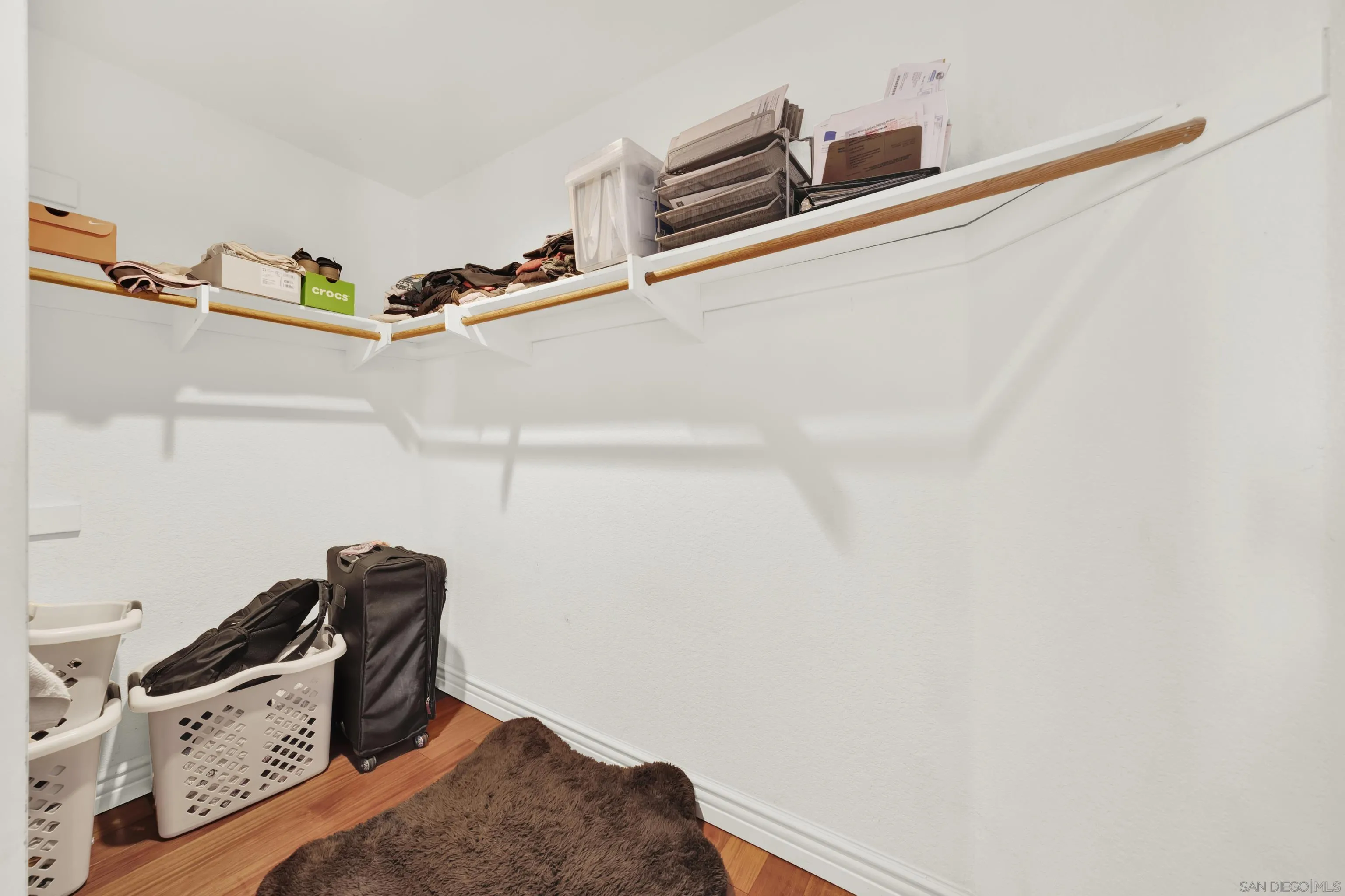 https://cdn.realtyfeed.com/cdn/127/250037812/2f52e30c9d5cac0614dfe21e5d4e863a.webp