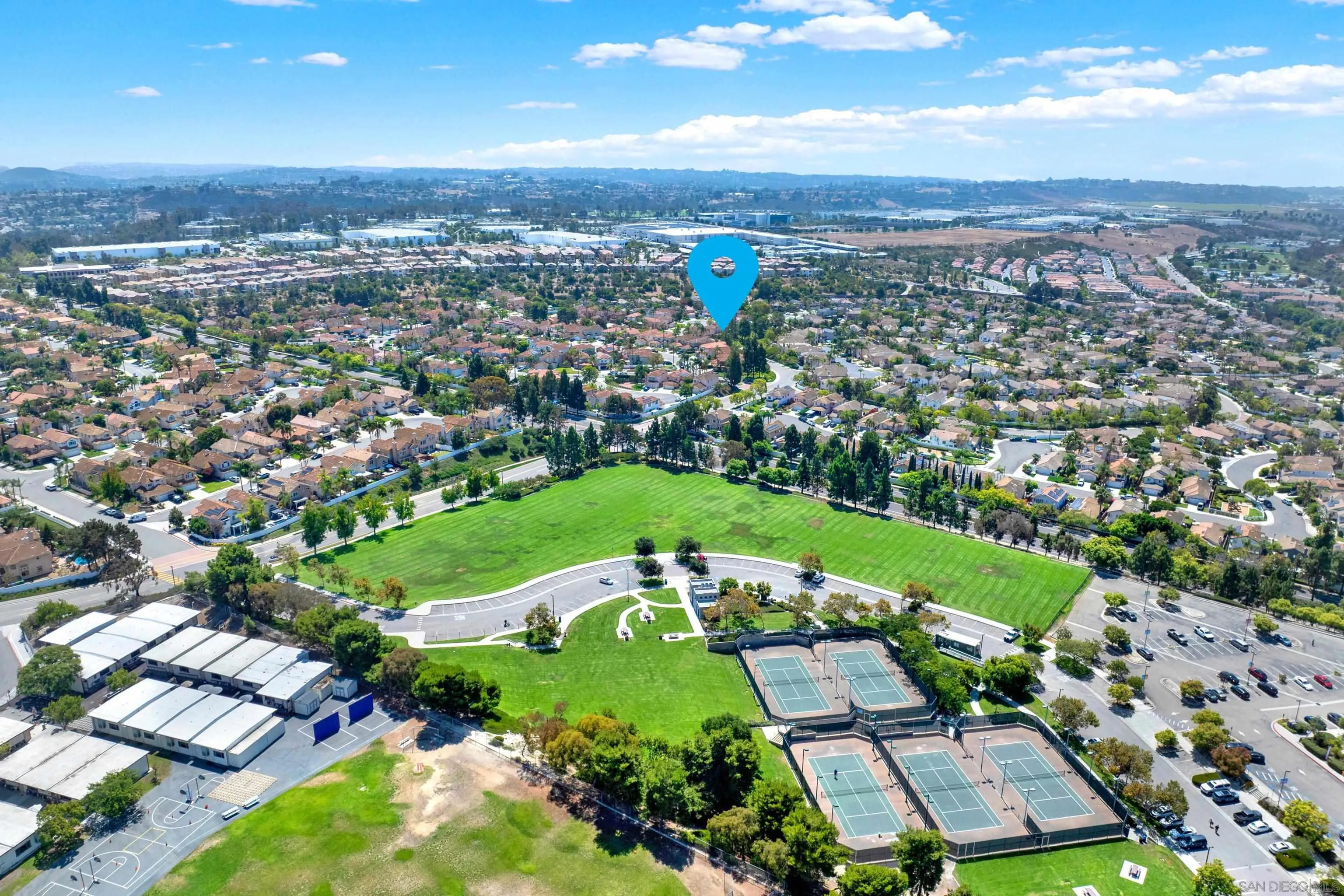 https://cdn.realtyfeed.com/cdn/127/250037812/6e92d84193208bc4d45a0c9c96ac067d.webp