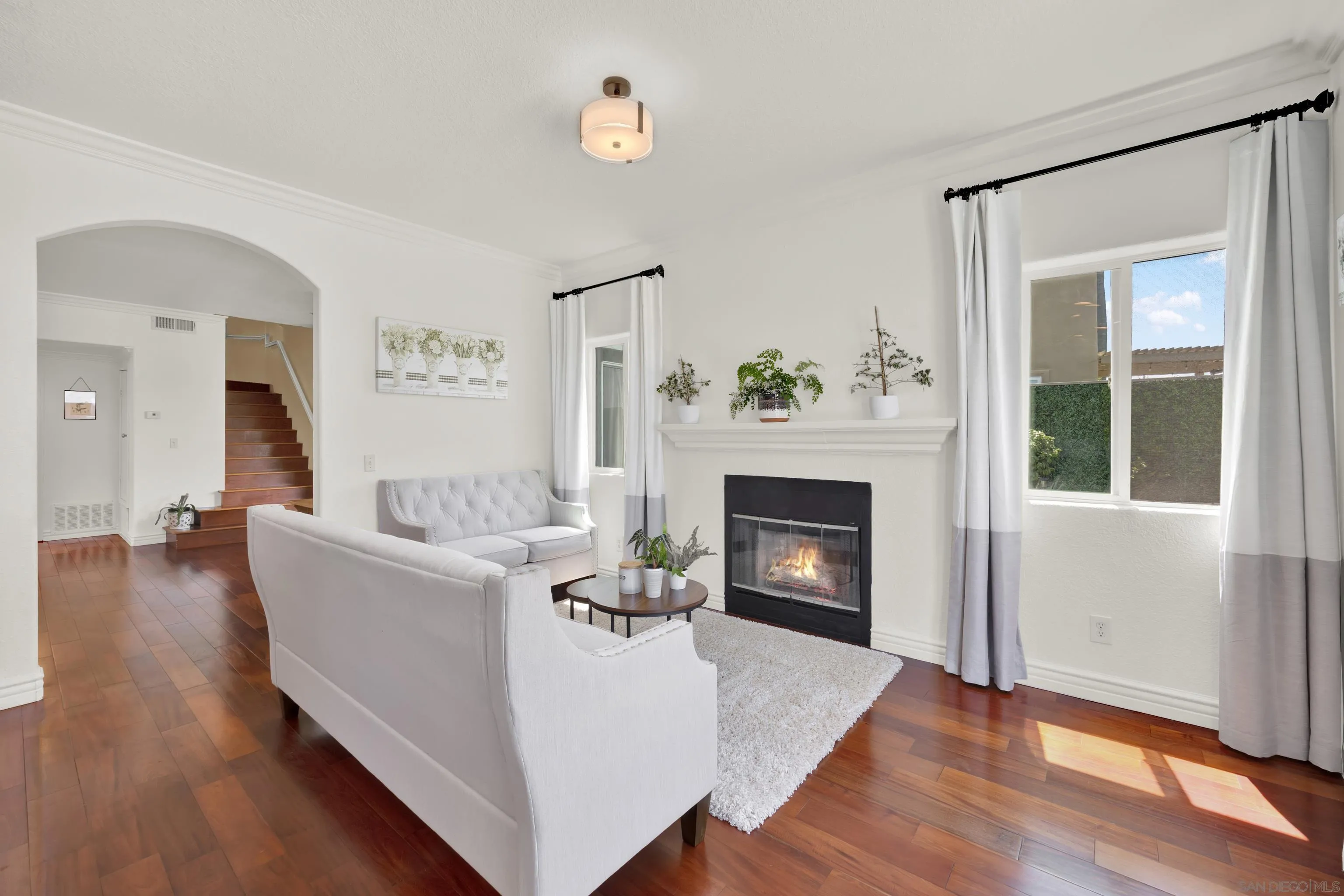 https://cdn.realtyfeed.com/cdn/127/250037812/c23f570df4c72b52afaaefc251b8d2f0.webp
