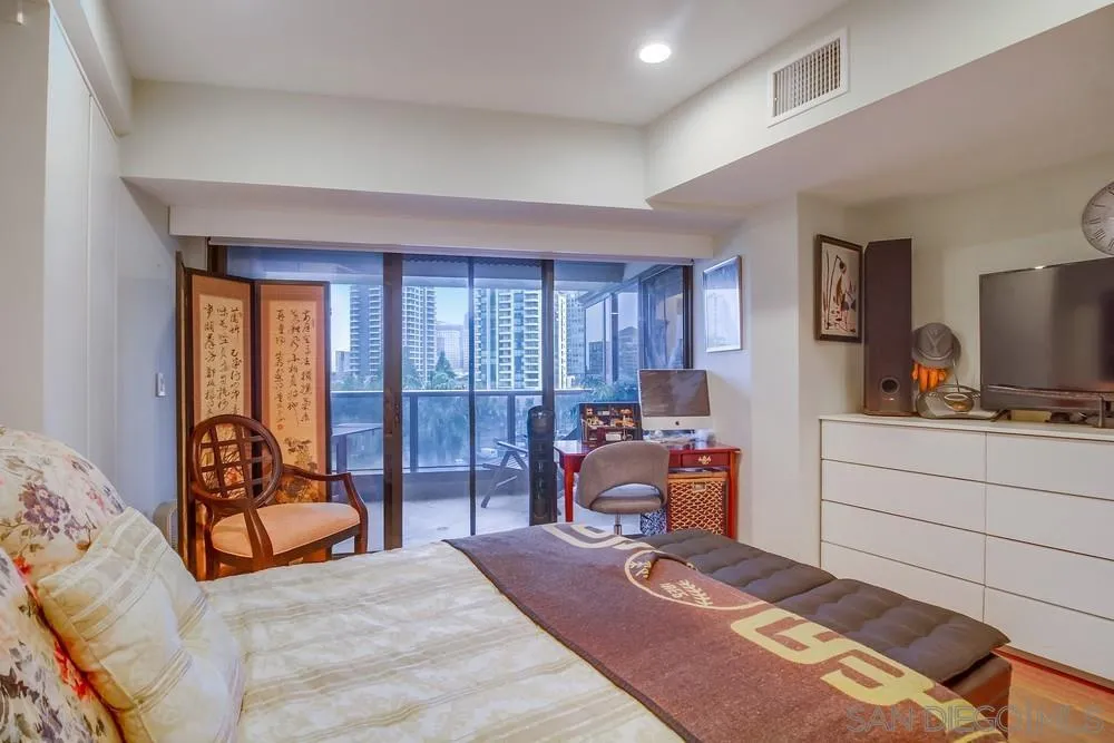 Photo #16: 250037813 Listing: Photo #16