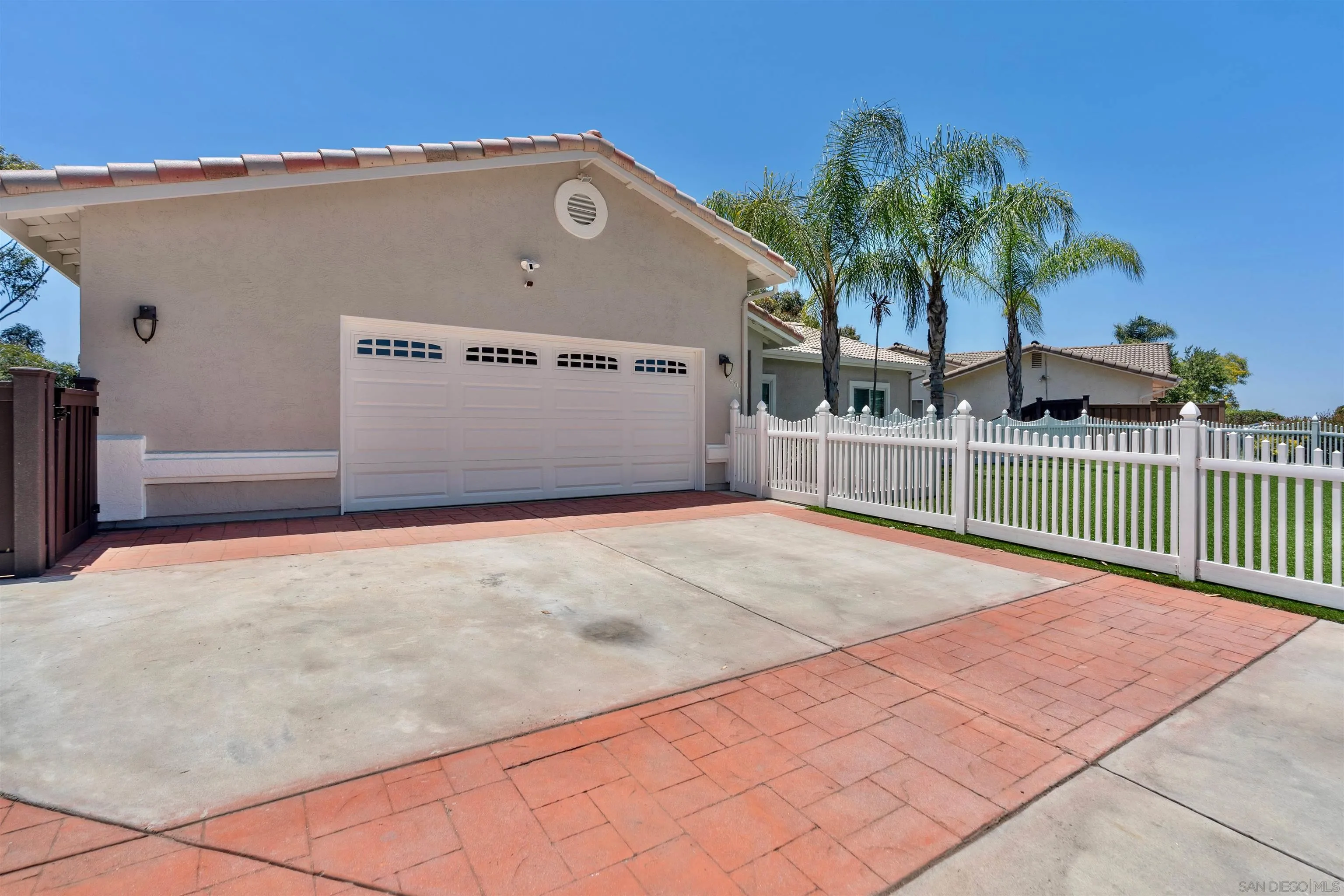 https://cdn.realtyfeed.com/cdn/127/250037816/18a799b48db0bb1bf525ac586bb0f37b.webp