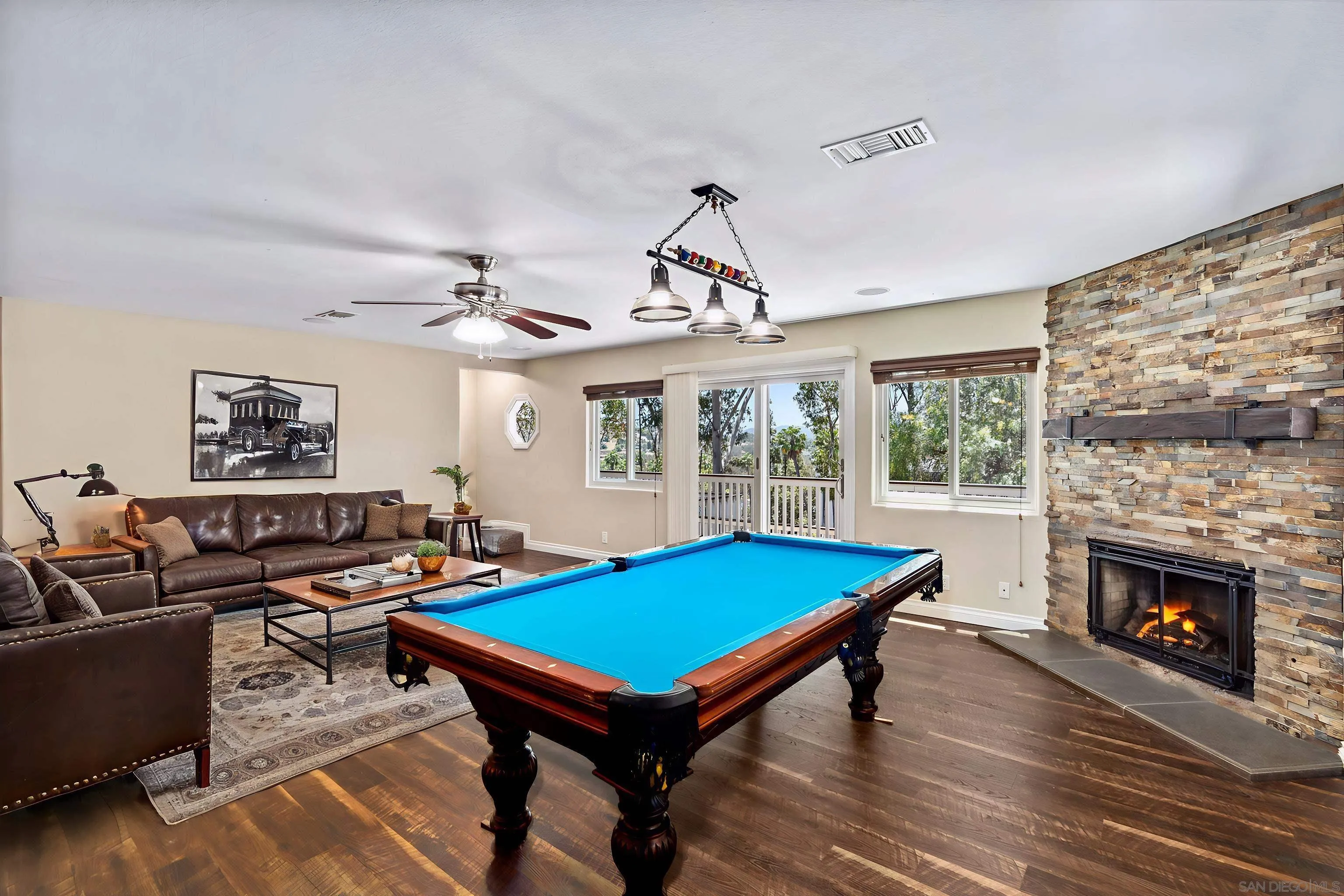 https://cdn.realtyfeed.com/cdn/127/250037816/280ec7bfefa768b06ef961ec4de01b67.webp
