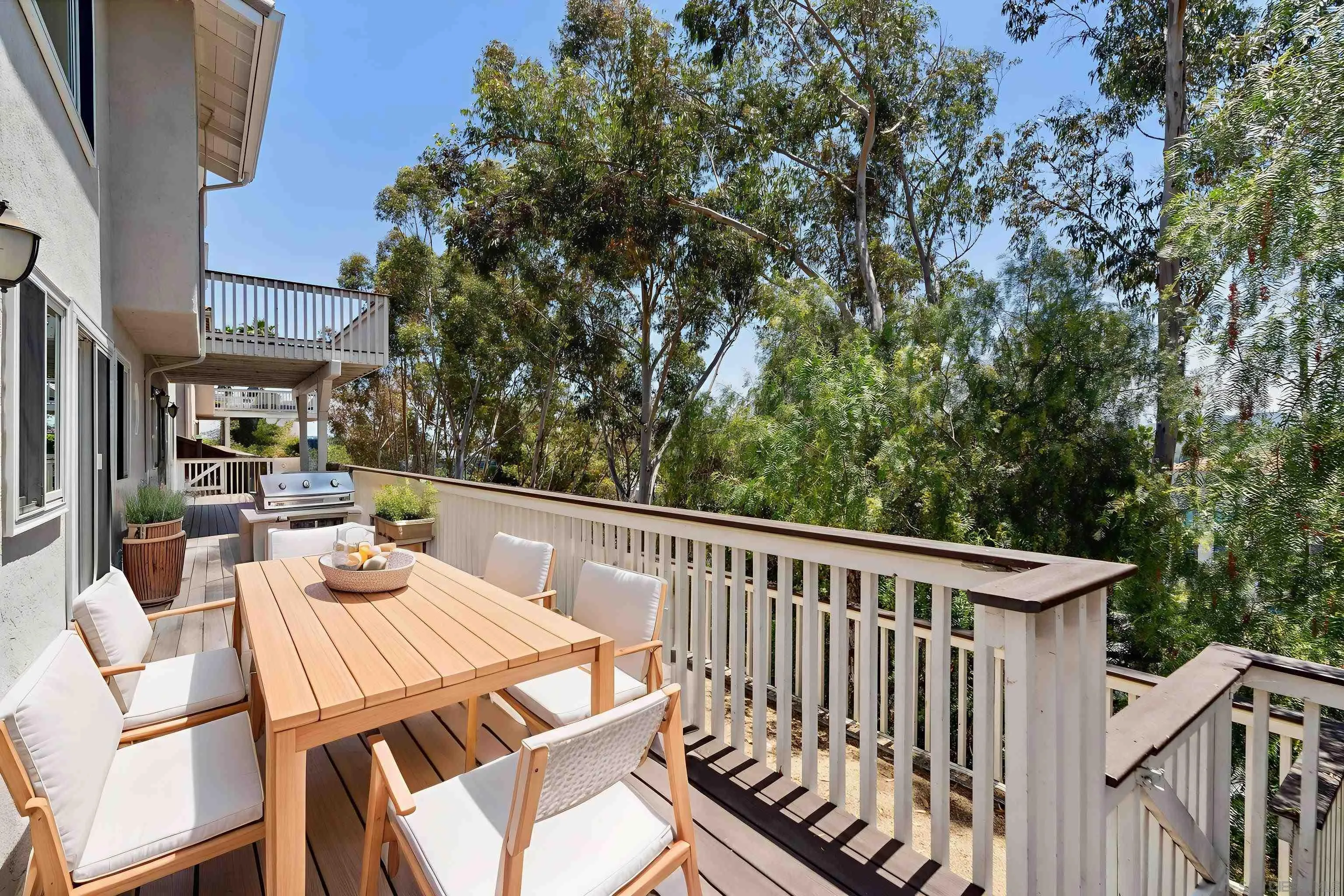 https://cdn.realtyfeed.com/cdn/127/250037816/b743f878a96a08e54b489f13610e010b.webp