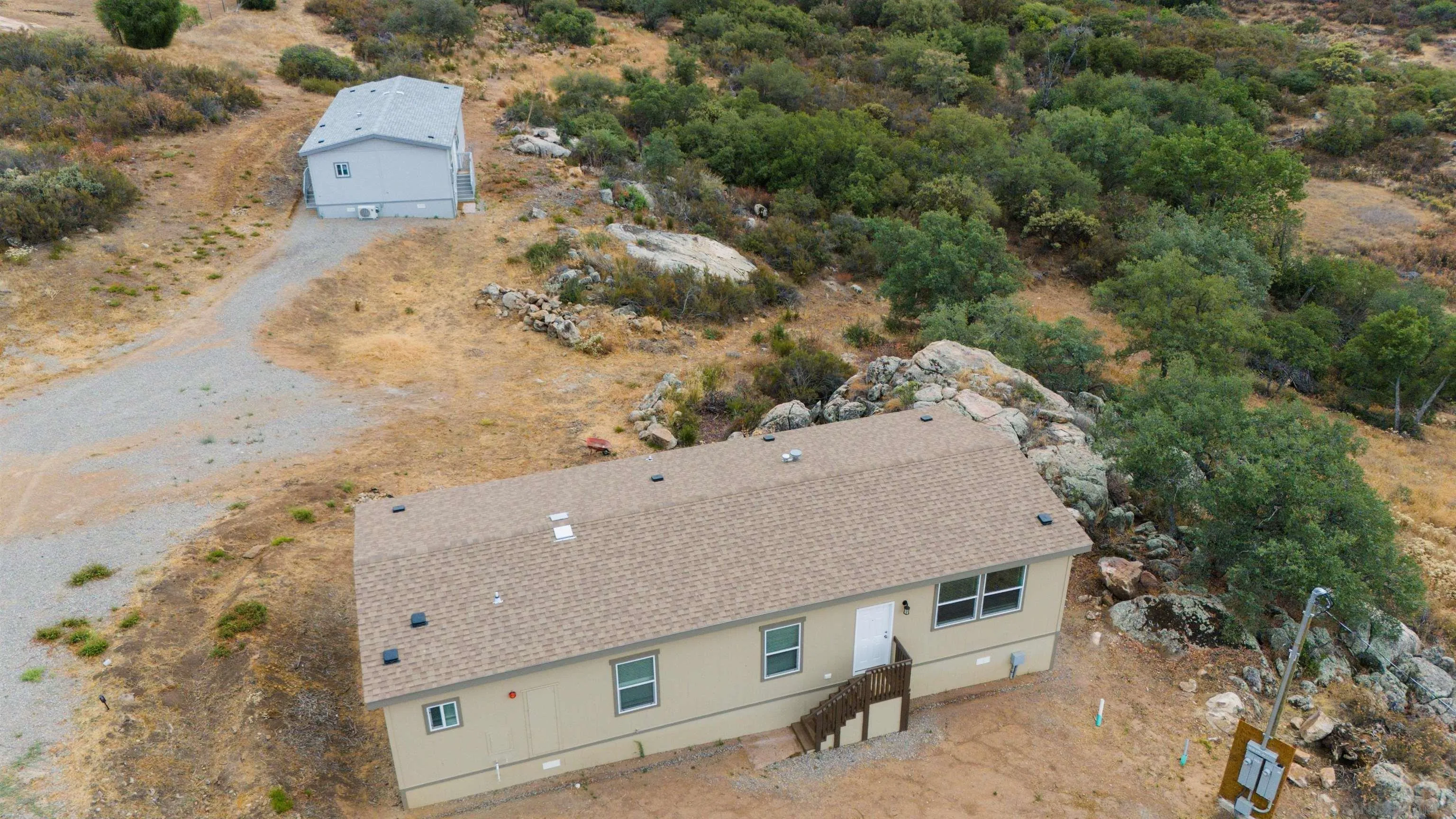https://cdn.realtyfeed.com/cdn/127/250037821/03e538b6920e0f8f5dd7f79199f2a1f8.webp