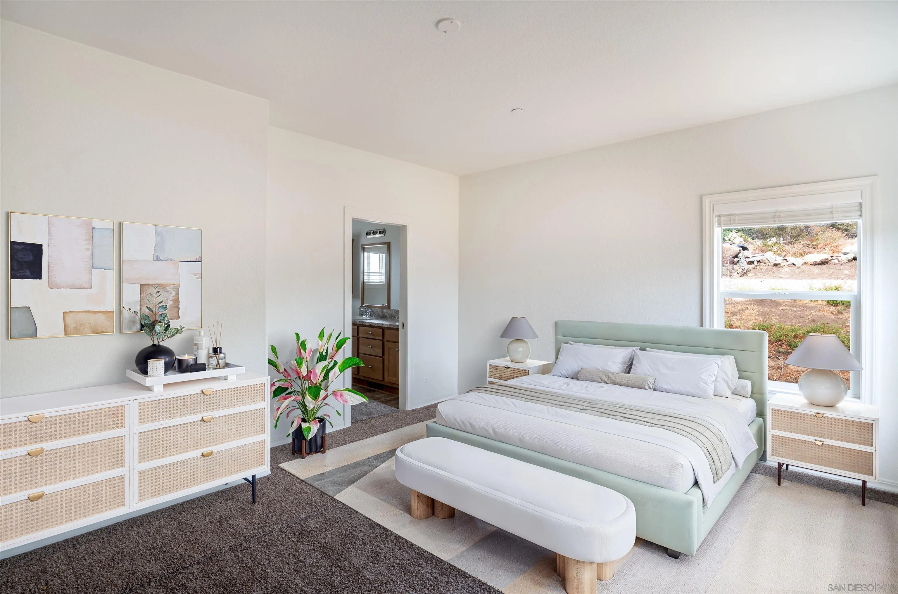 https://cdn.realtyfeed.com/cdn/127/250037821/3d16ee487275a28470131f98eaa3e33c.webp