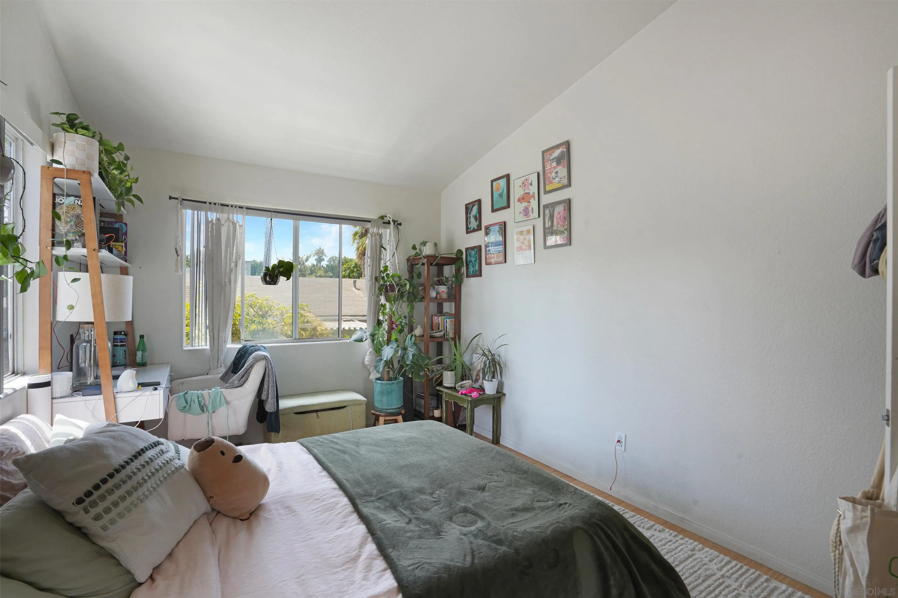 https://cdn.realtyfeed.com/cdn/127/250037823/67c53370457474ef12bf28a6c7555ff5.webp