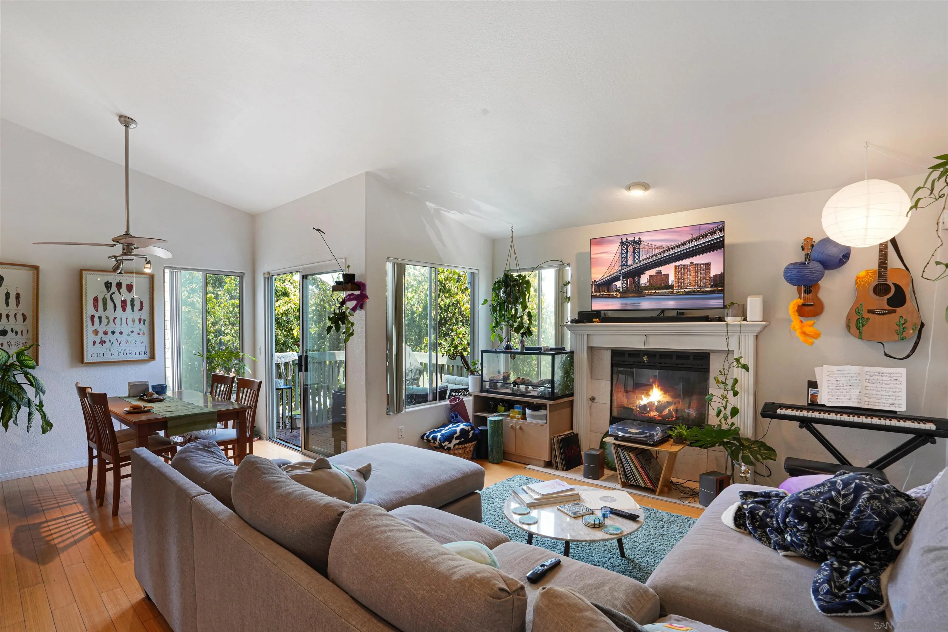 Photo #9: 250037823 Listing: Photo #9