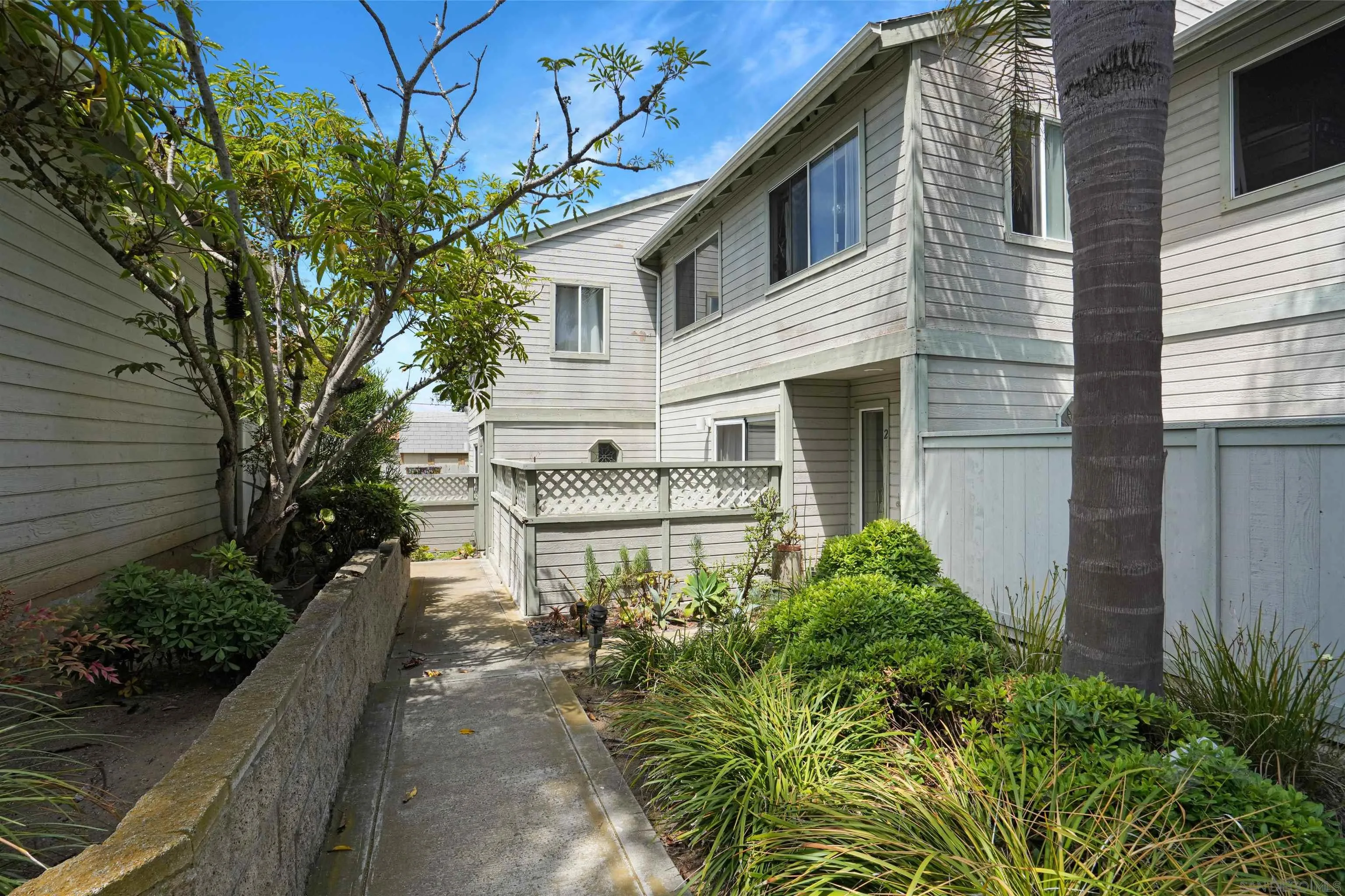 Photo #1: 250037823 Listing: Photo #1