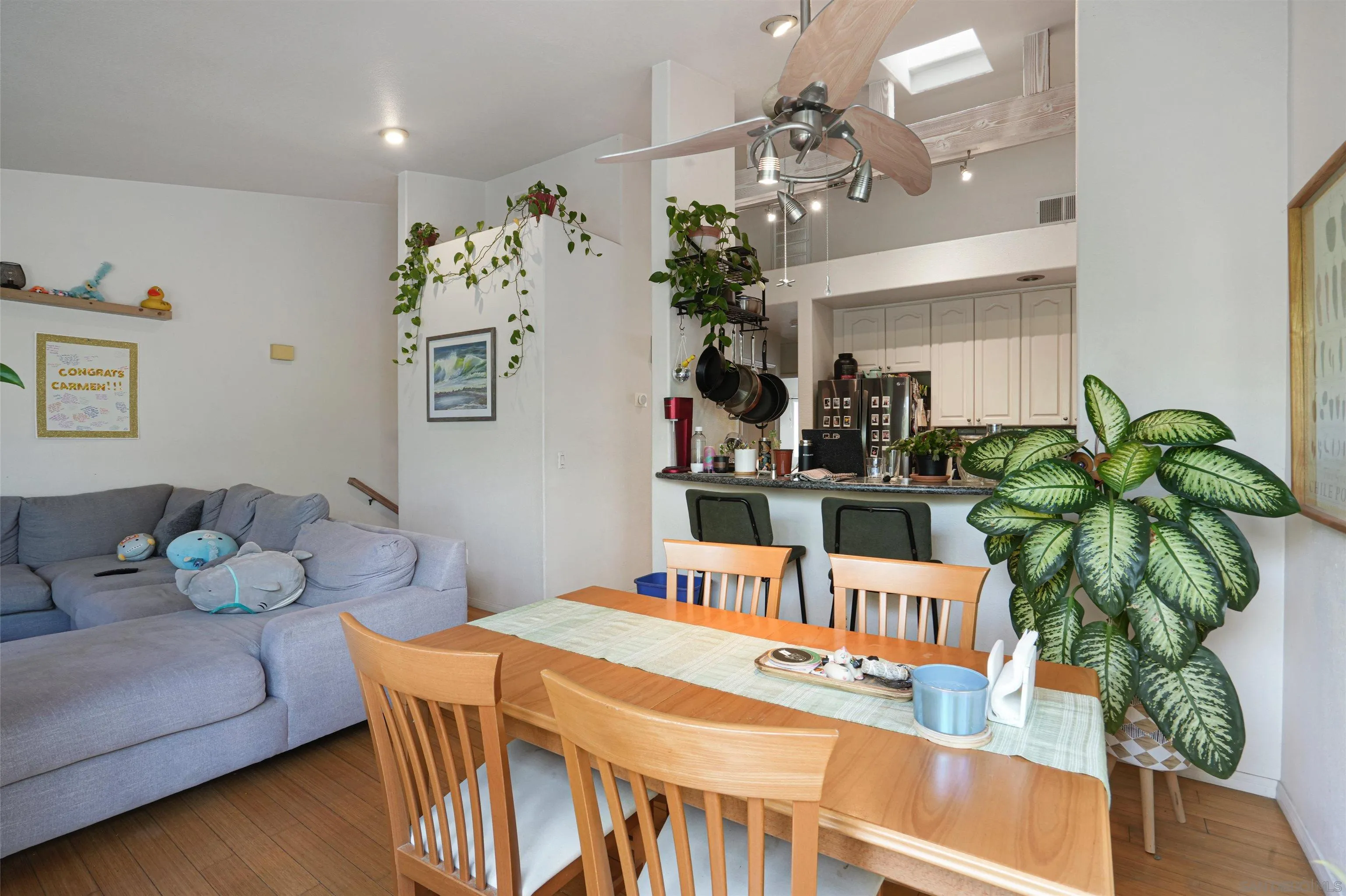https://cdn.realtyfeed.com/cdn/127/250037823/c6eafba1fc34b45a8c6316c78563ba41.webp