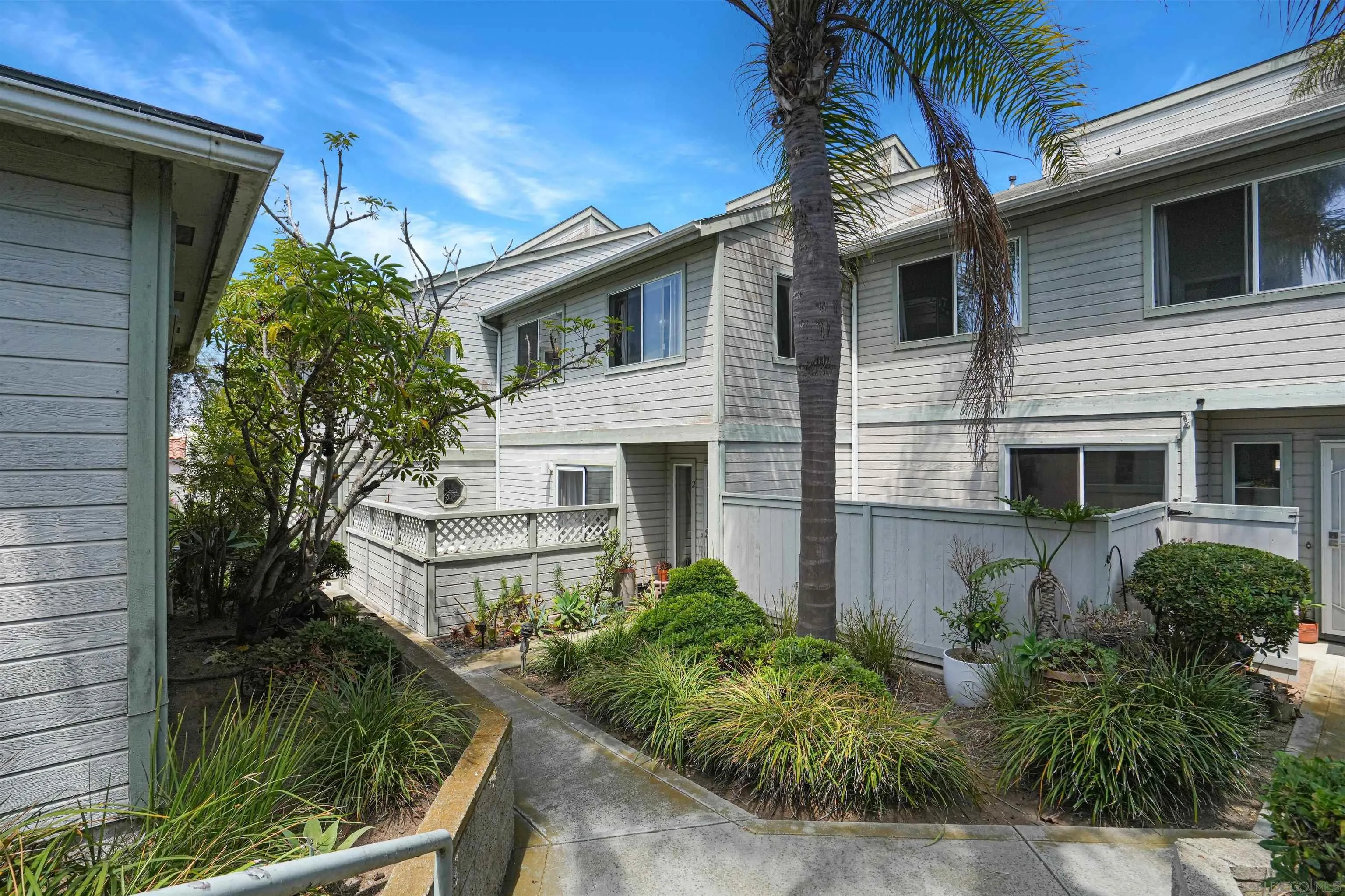 https://cdn.realtyfeed.com/cdn/127/250037823/cf82ba786d4b2af4c90c5786874d50f1.webp