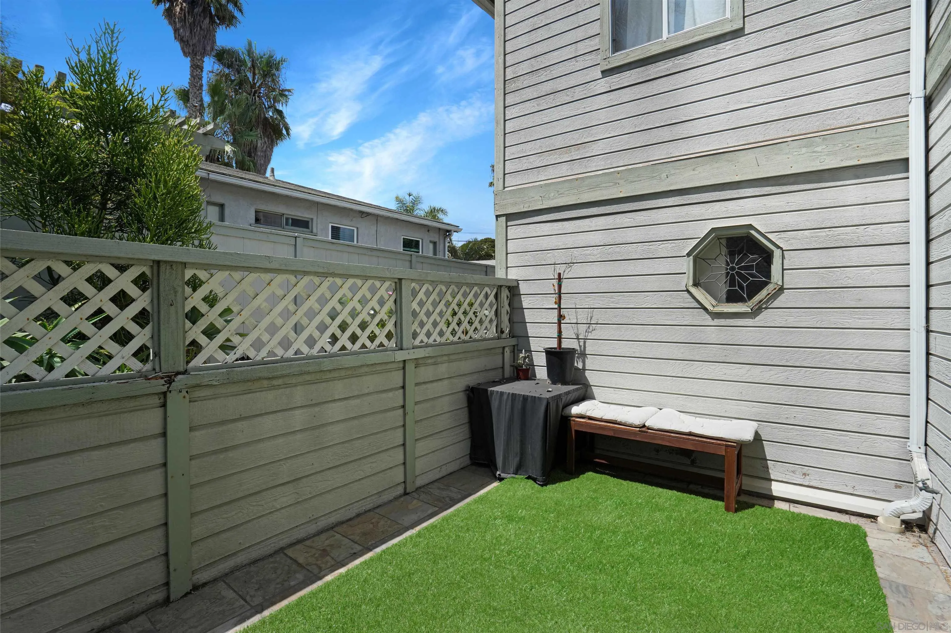 https://cdn.realtyfeed.com/cdn/127/250037823/d96be52be48603383c9302c28f32c458.webp