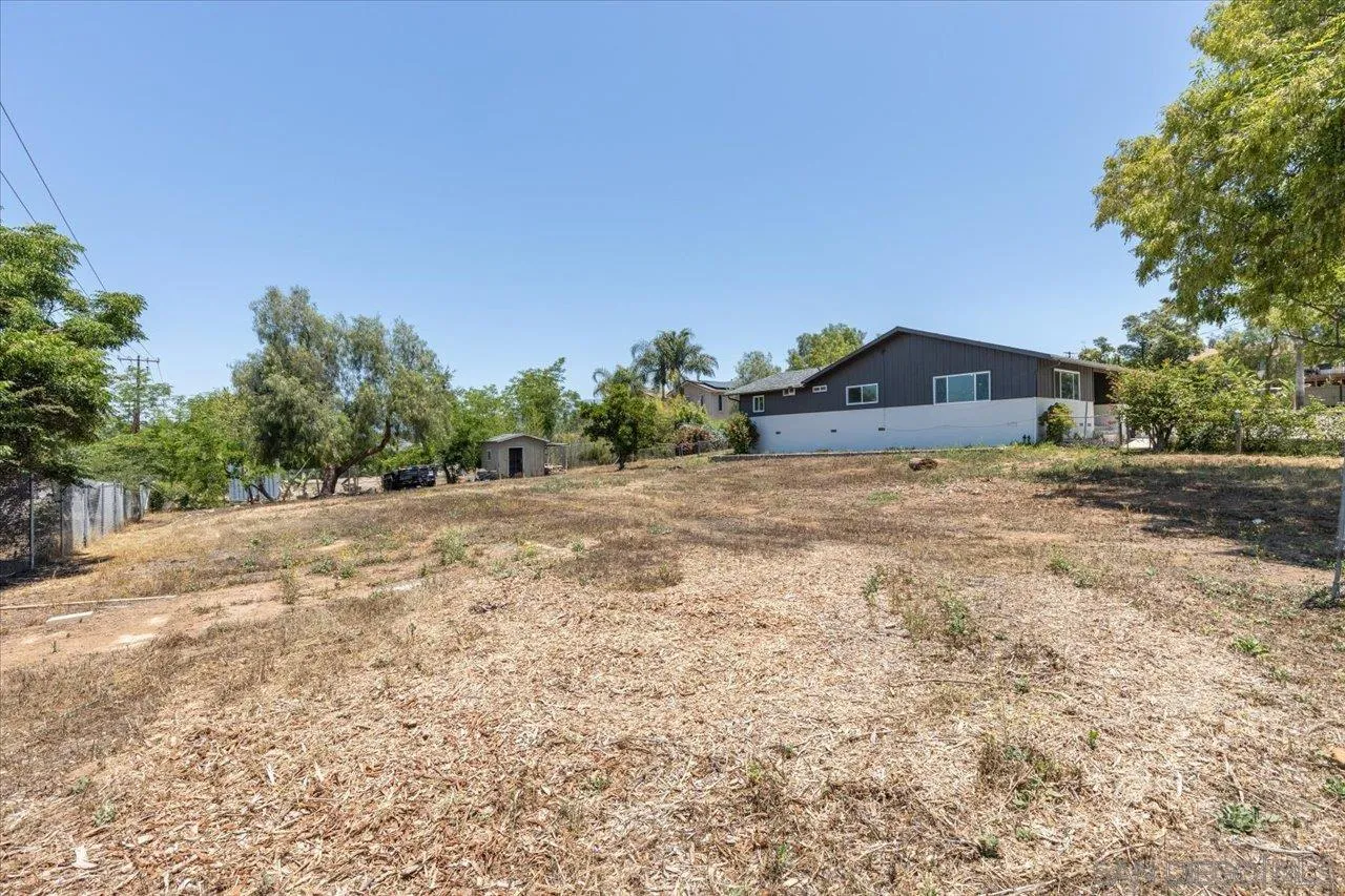 https://cdn.realtyfeed.com/cdn/127/250037825/0bfa2729b7a363e866d4f5cc96e28eb5.webp