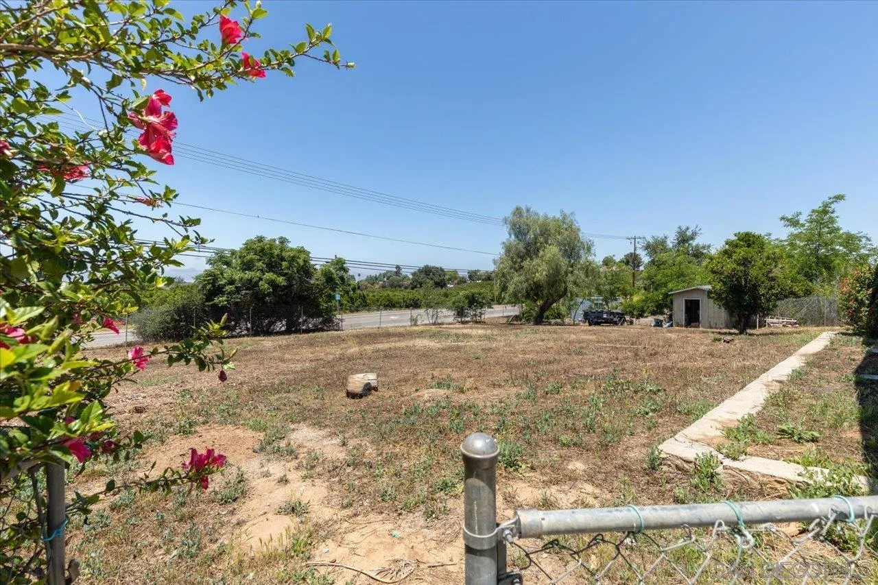 https://cdn.realtyfeed.com/cdn/127/250037825/32a8cd3e6966537284a7f9f0cb01e6bc.webp