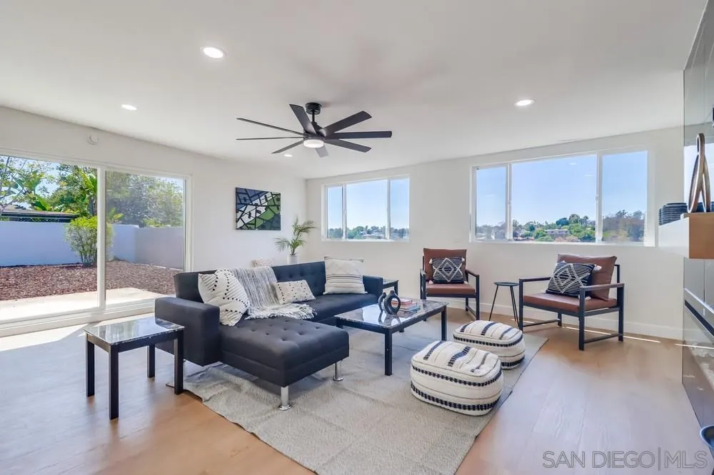https://cdn.realtyfeed.com/cdn/127/250037826/38312b217585ffce741960868ea92da5.webp