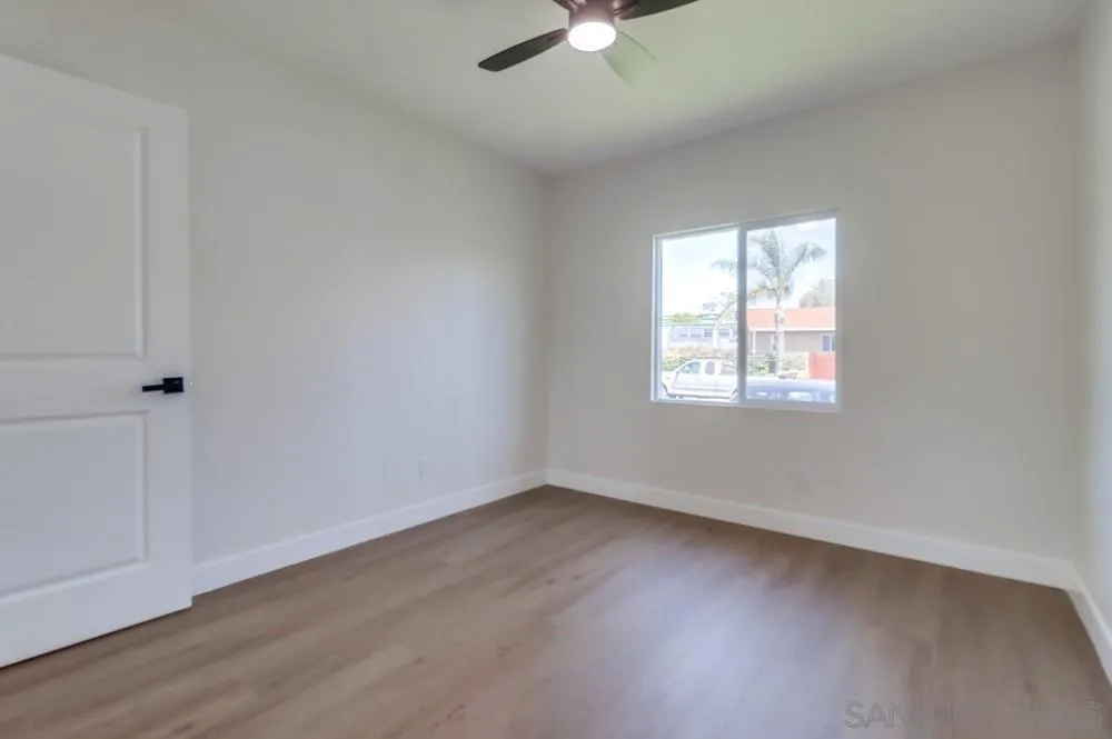 https://cdn.realtyfeed.com/cdn/127/250037826/f82093b41df25c7205b266d5b83af1d8.webp