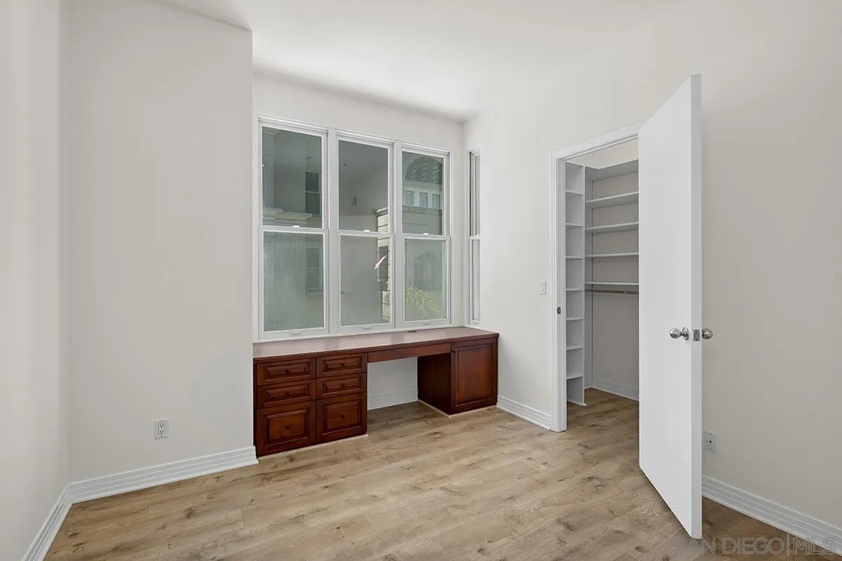 https://cdn.realtyfeed.com/cdn/127/250037832/b4c4aa19ec75c23aa22794f1a252c7fe.webp