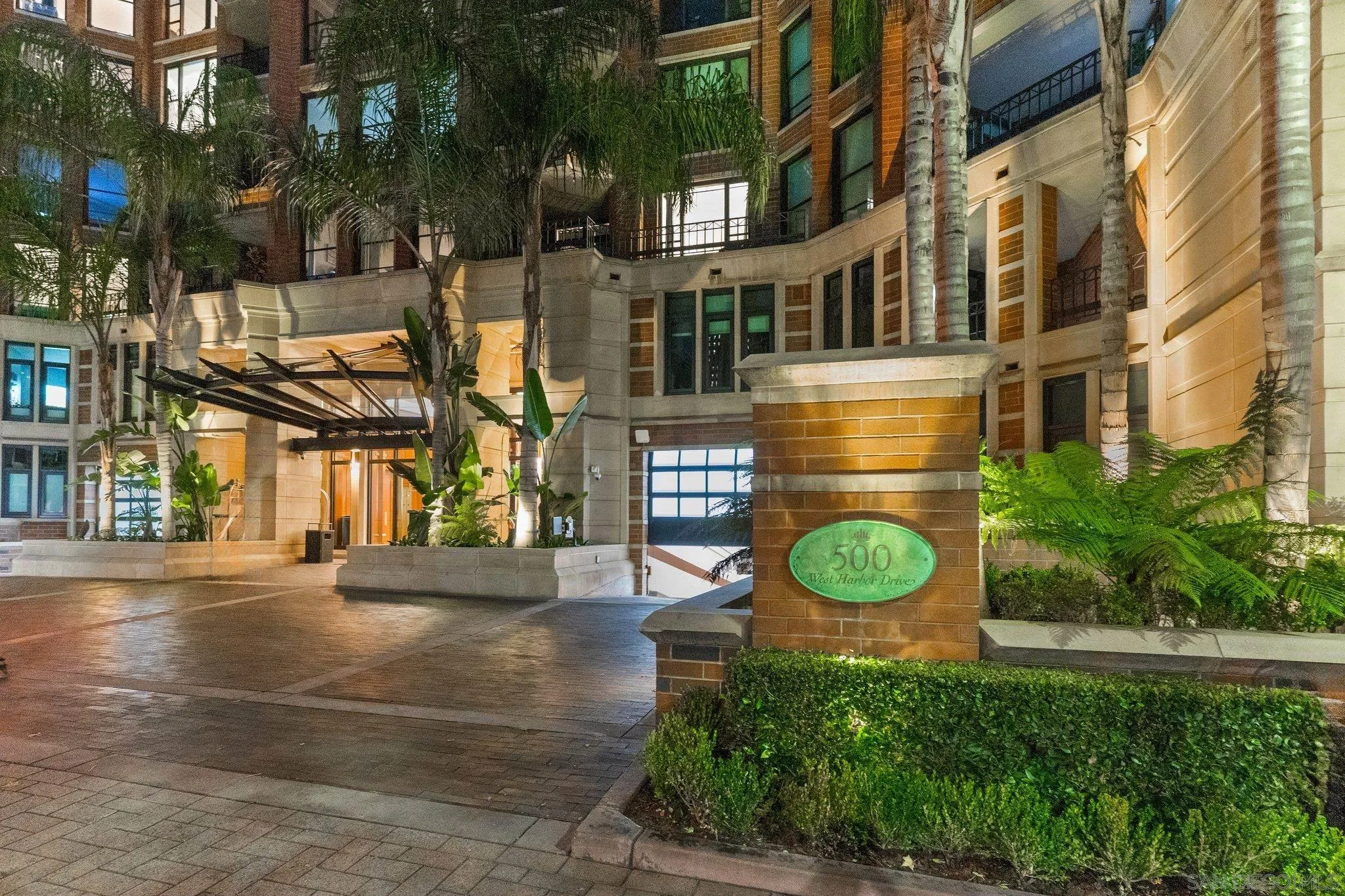 https://cdn.realtyfeed.com/cdn/127/250037834/8a32cb16093b64d36b8e3ff02f738078.webp