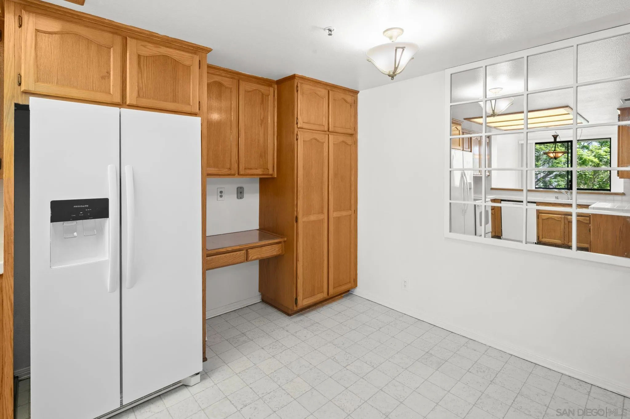 Photo #10: 250037836 Listing: Photo #10