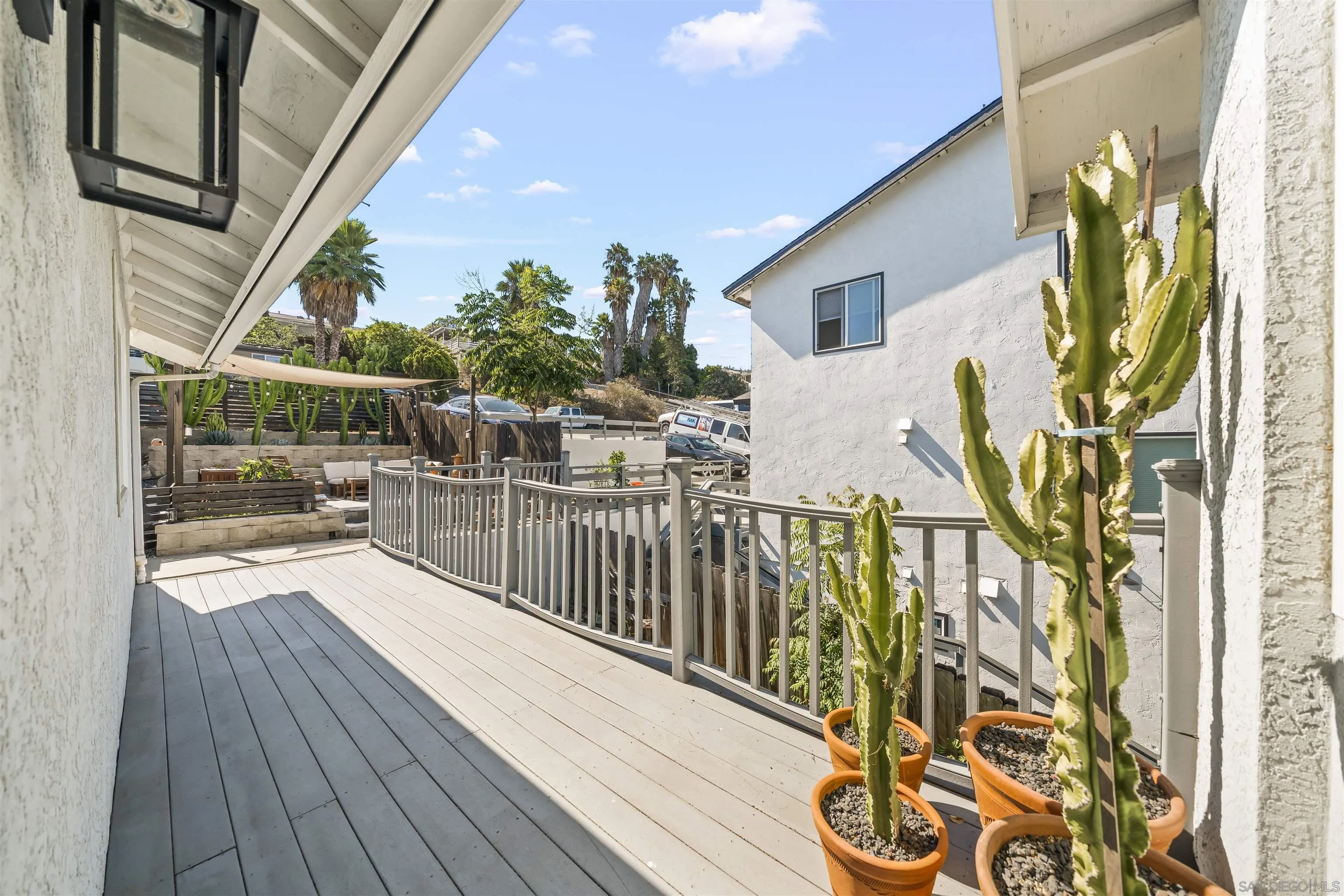 https://cdn.realtyfeed.com/cdn/127/250037843/38738de02c86645765c67af028030958.webp