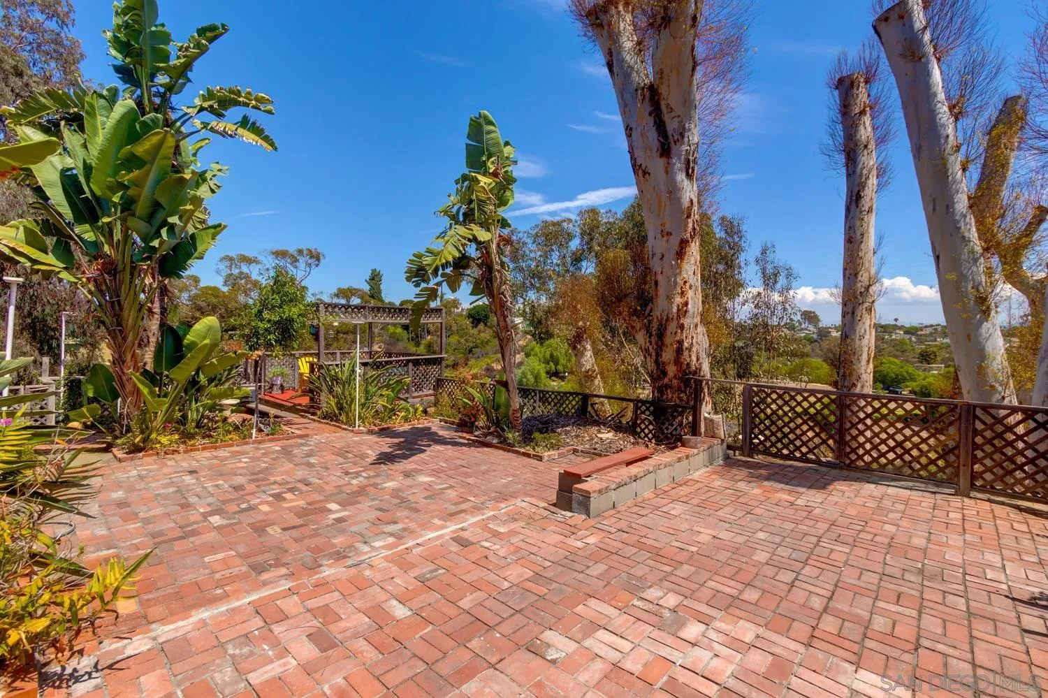 https://cdn.realtyfeed.com/cdn/127/250037844/5a66a595867dc97052c91c89d75cc7a3.webp