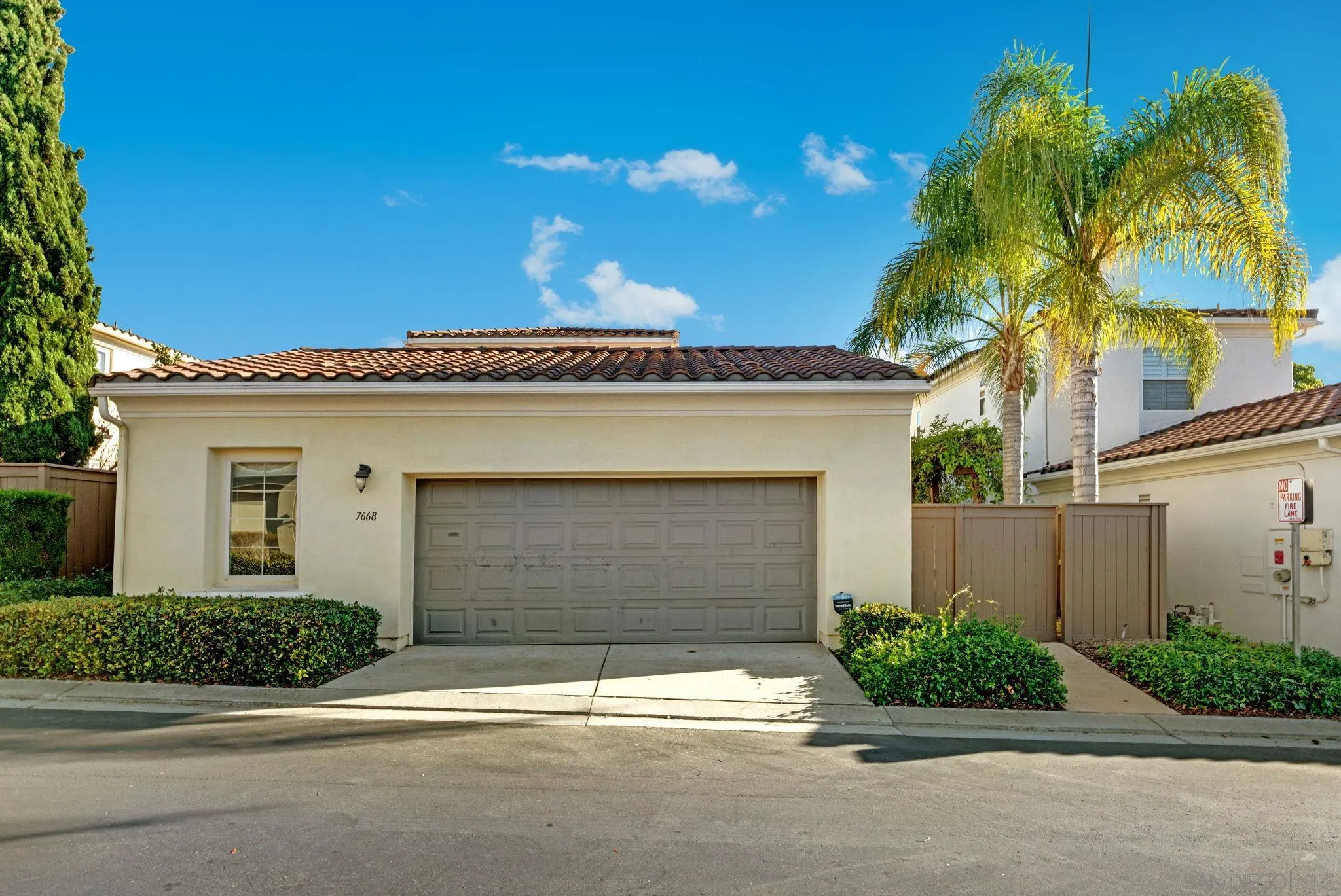 https://cdn.realtyfeed.com/cdn/127/250037848/2709b6b1bcd73076fcb2dd5c3f5fa646.webp