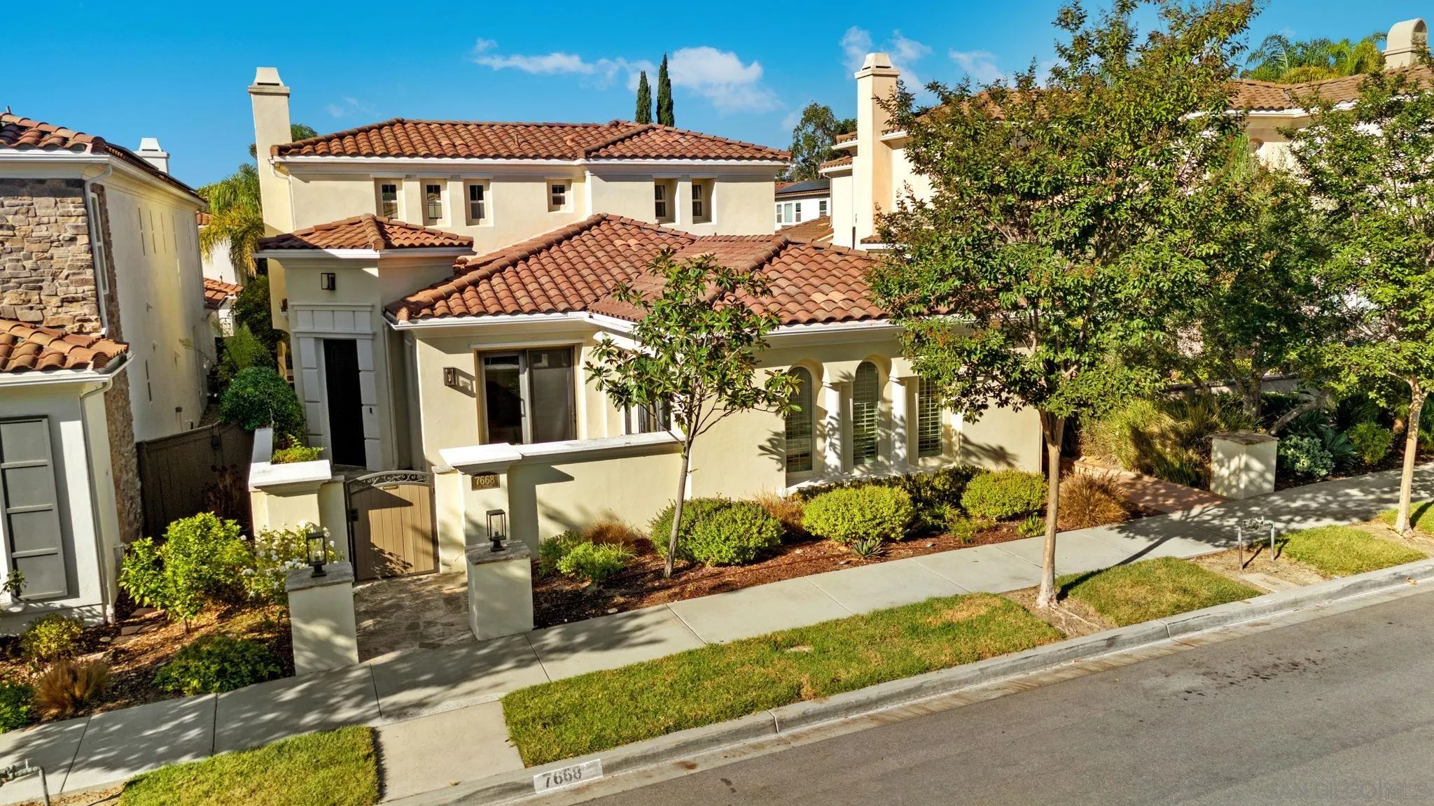 https://cdn.realtyfeed.com/cdn/127/250037848/508e9fca136abcb29a2f9bf0295681bc.webp