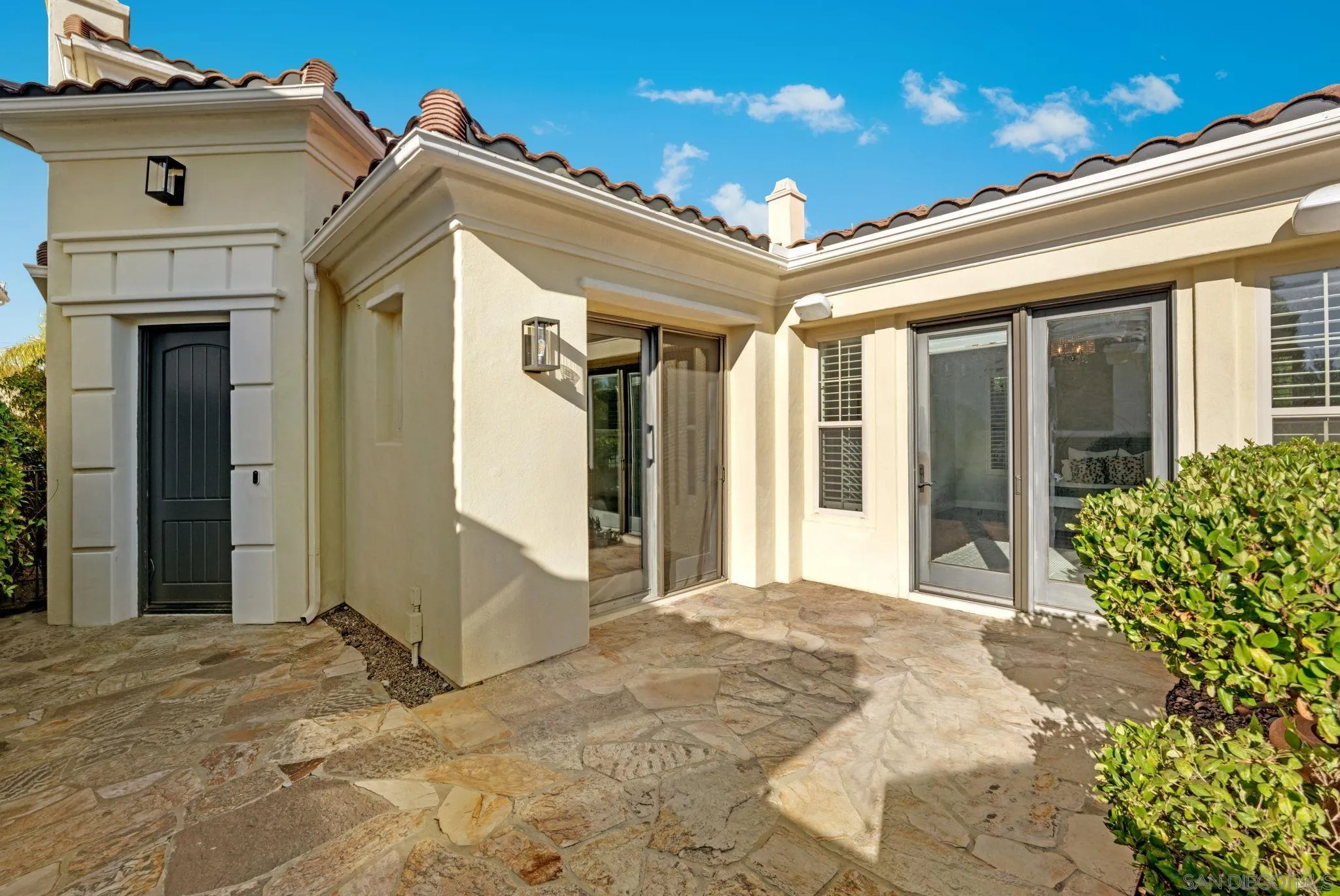 https://cdn.realtyfeed.com/cdn/127/250037848/579fed28535db50419ada24546039b50.webp