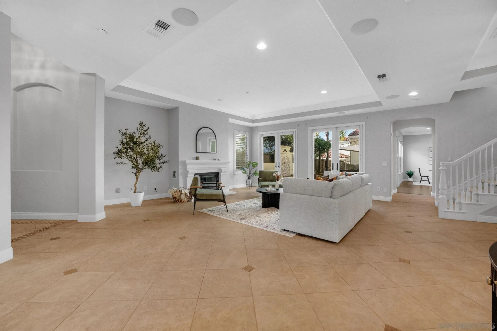 https://cdn.realtyfeed.com/cdn/127/250037848/74a856d1cc01e034a44ce13f57f02760.webp