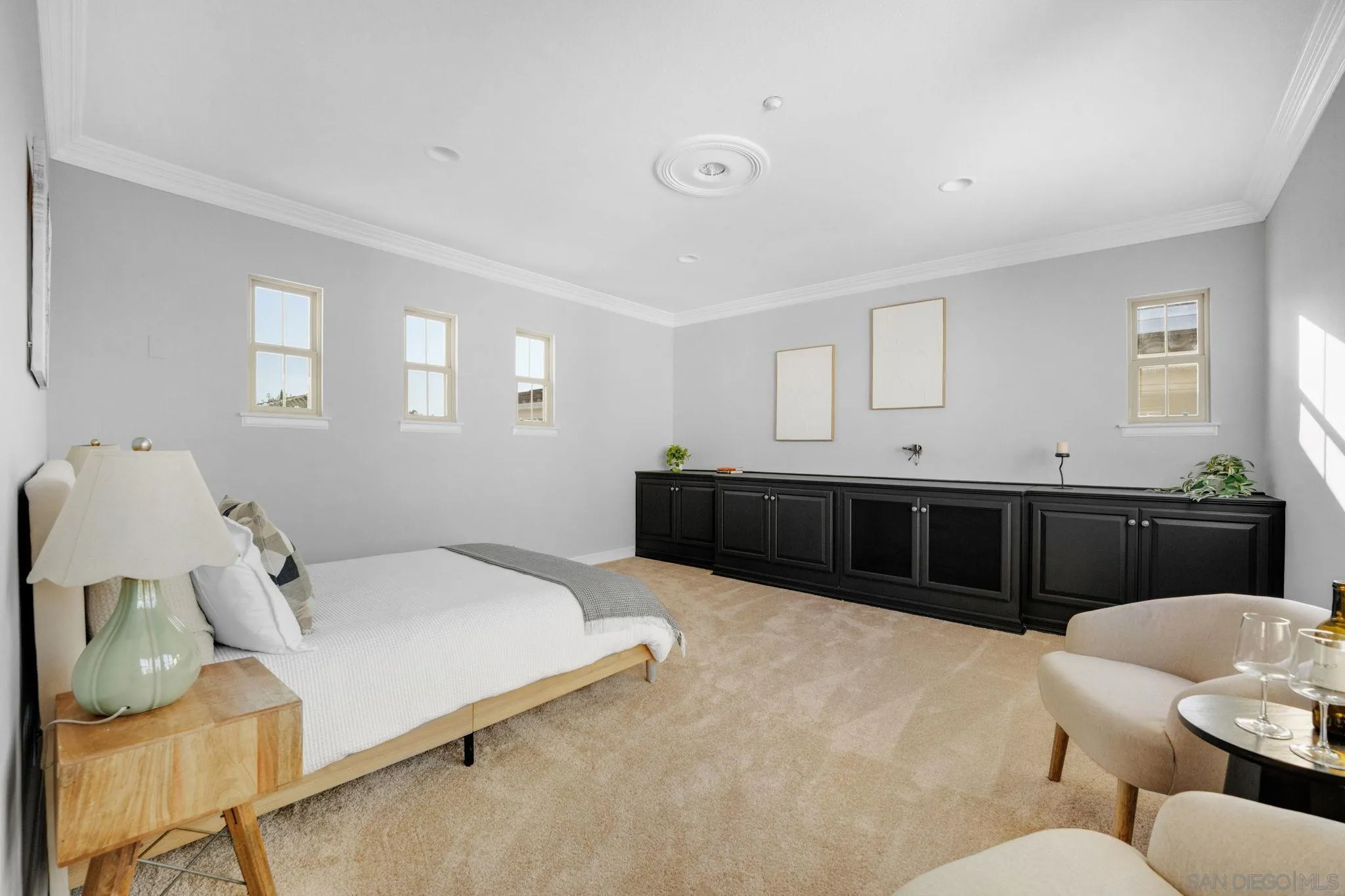 https://cdn.realtyfeed.com/cdn/127/250037848/8a769fa12bd3ccd8e1f61b21adafe2d3.webp